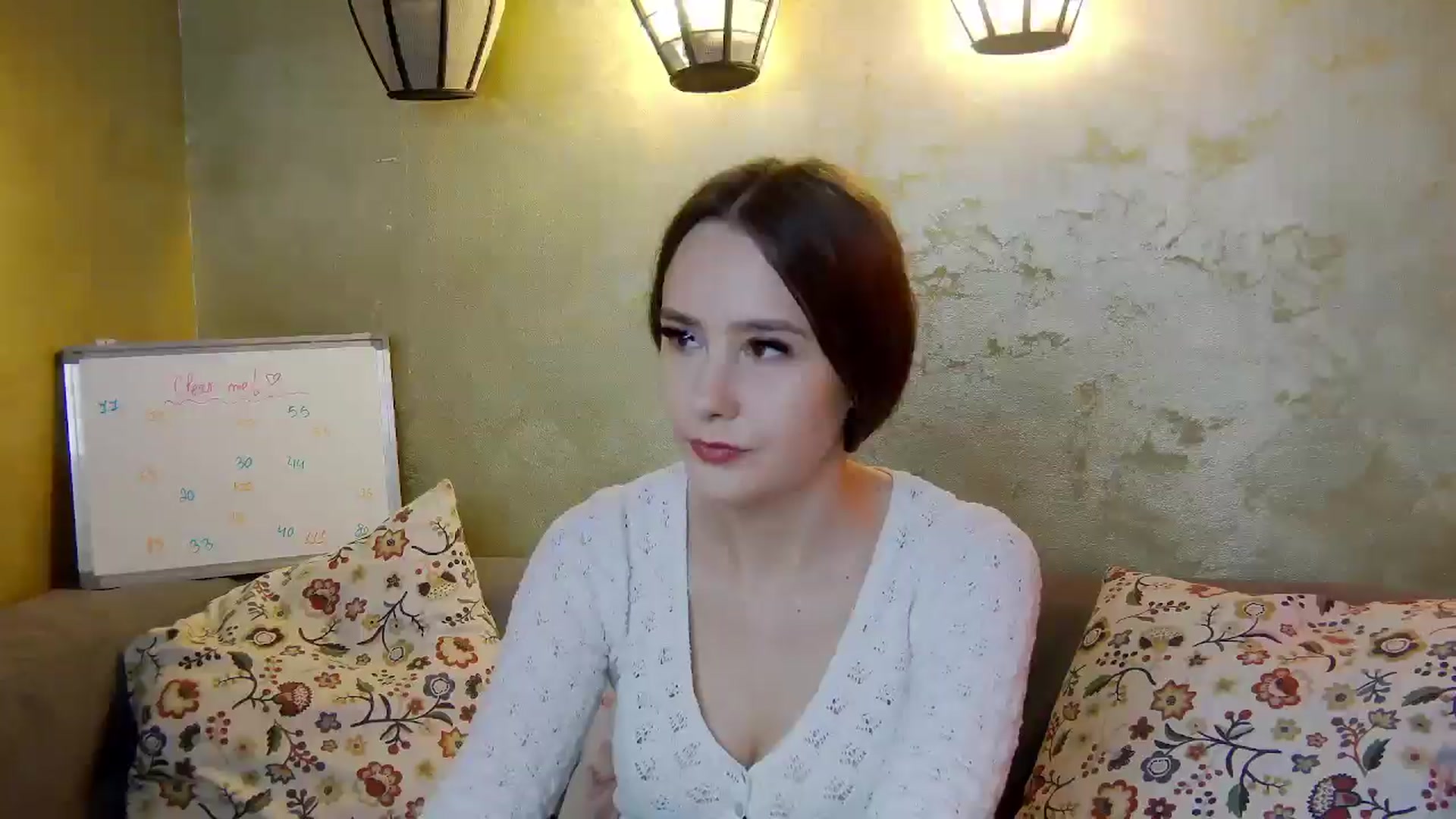 Gallery image thumbnail from Radiance's myfreecams stream on, 04/01/2025, 15:31 image 5 of 20