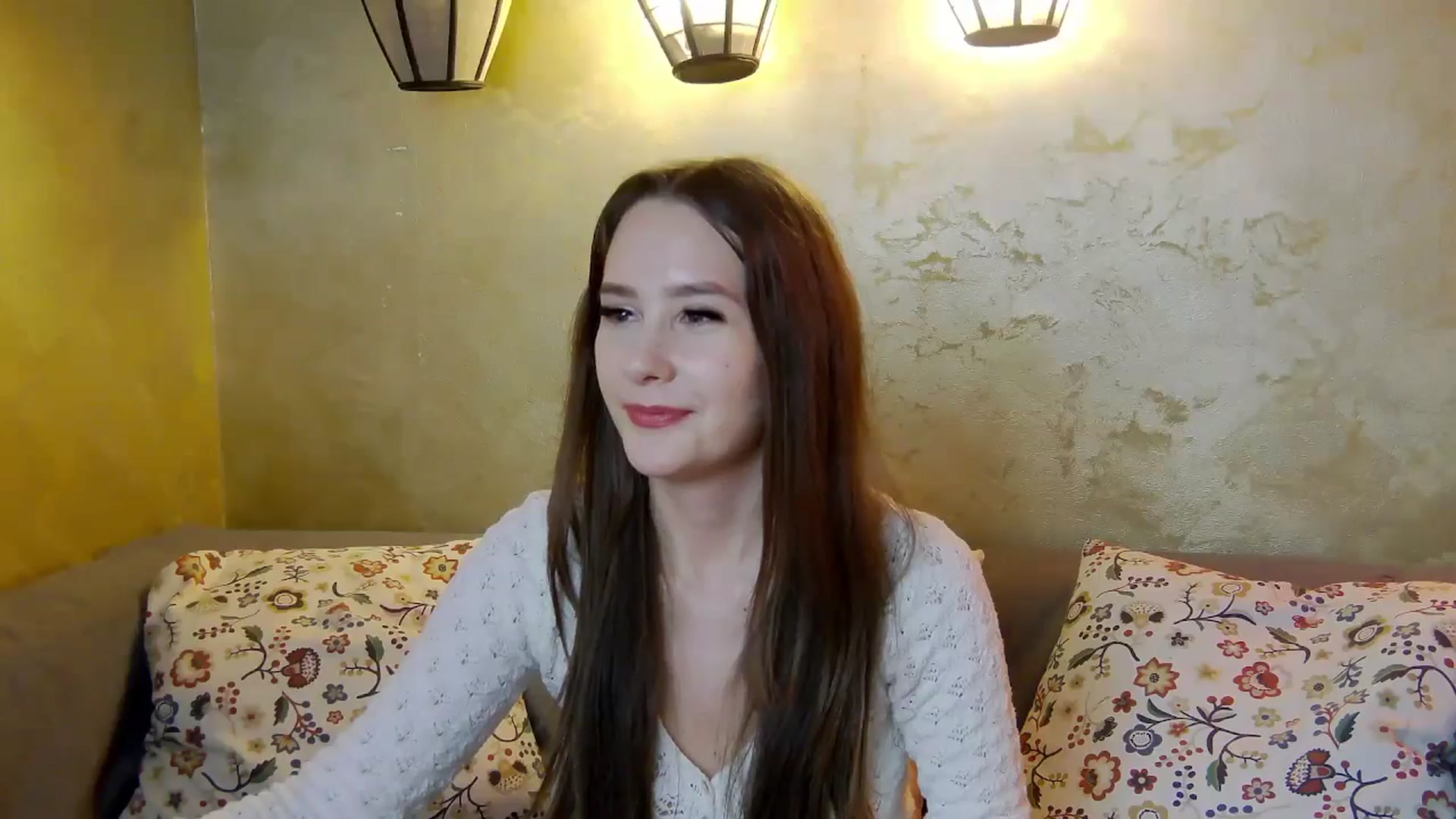 Gallery image thumbnail from Radiance's myfreecams stream on, 04/01/2025, 18:50 image 3 of 20