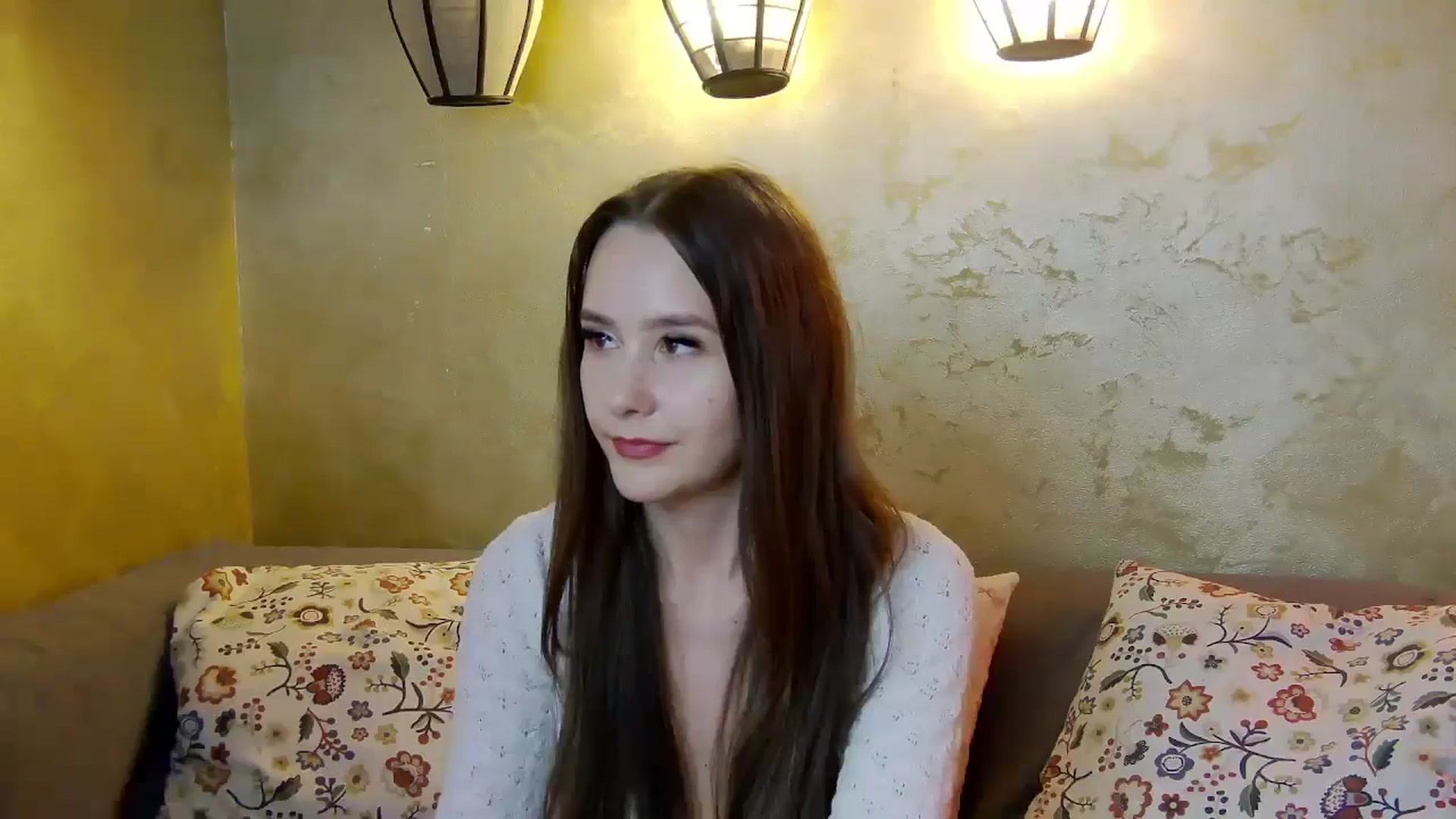 Gallery image thumbnail from Radiance's myfreecams stream on, 04/01/2025, 19:59 image 18 of 20