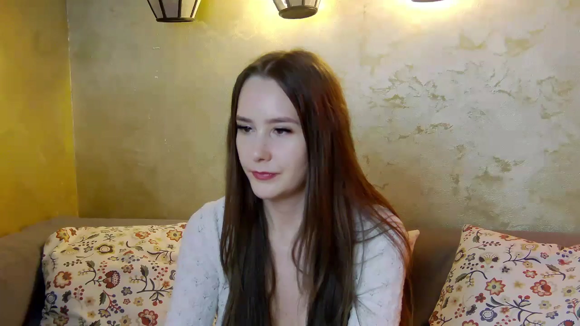 Gallery image thumbnail from Radiance's myfreecams stream on, 04/01/2025, 19:59 image 8 of 20