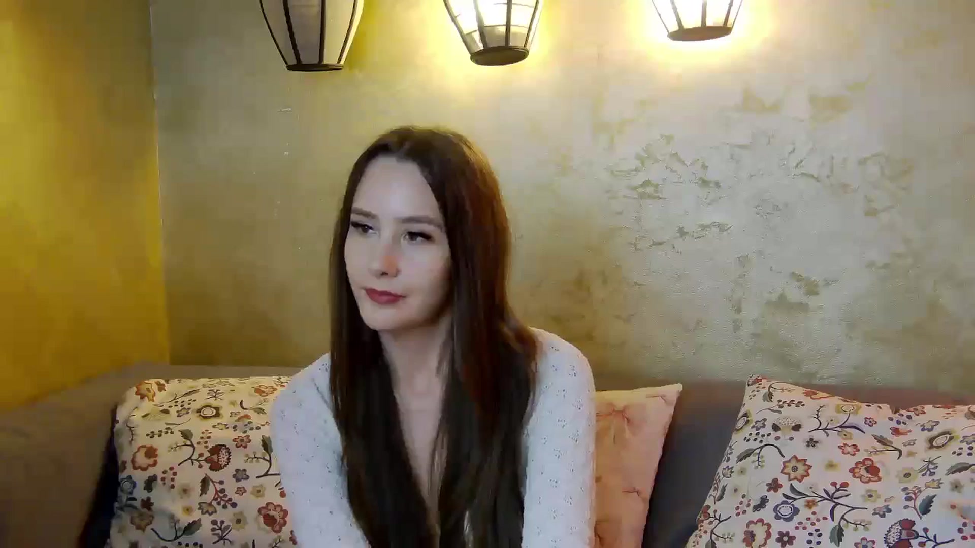 Gallery image thumbnail from Radiance's myfreecams stream on, 04/01/2025, 19:59 image 17 of 20