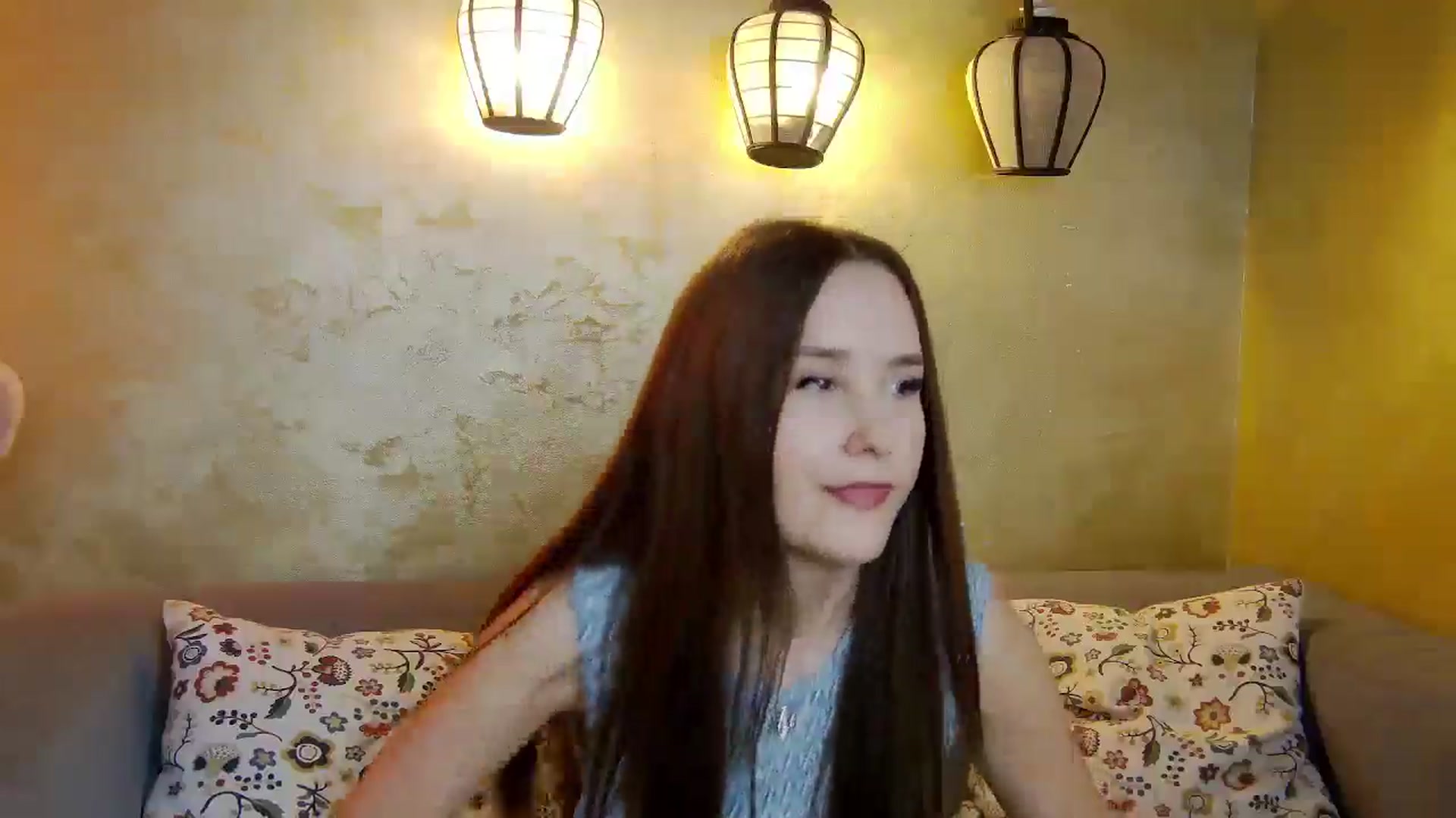 Gallery image thumbnail from Radiance's myfreecams stream on, 04/05/2025, 18:50 image 5 of 20