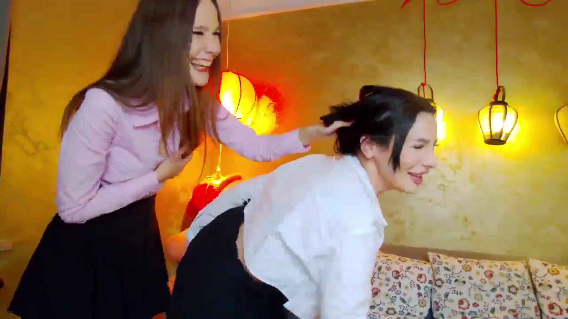 Gallery image thumbnail from Radiance's myfreecams stream on, 04/11/2025, 17:14 image 14 of 20
