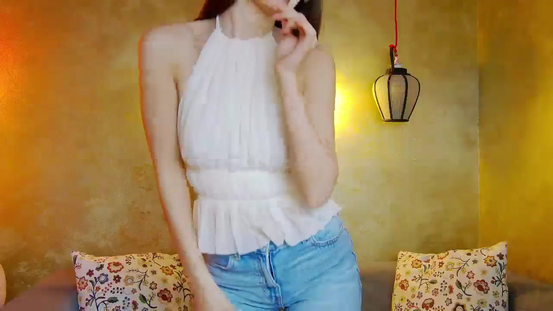 Gallery image thumbnail from Radiance's myfreecams stream on, 04/13/2025, 14:57 image 16 of 20