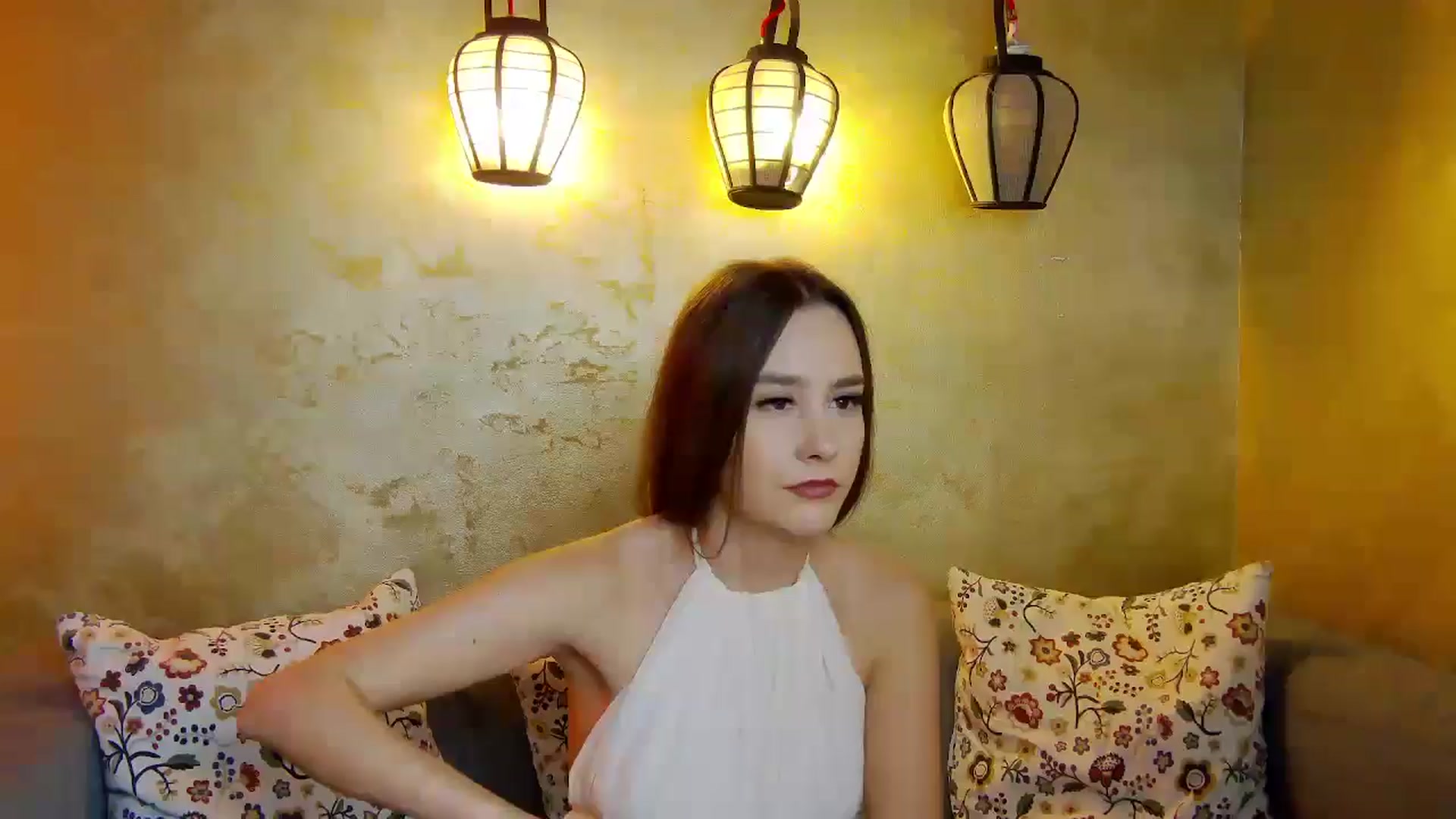Gallery image thumbnail from Radiance's myfreecams stream on, 04/13/2025, 16:59 image 1 of 20