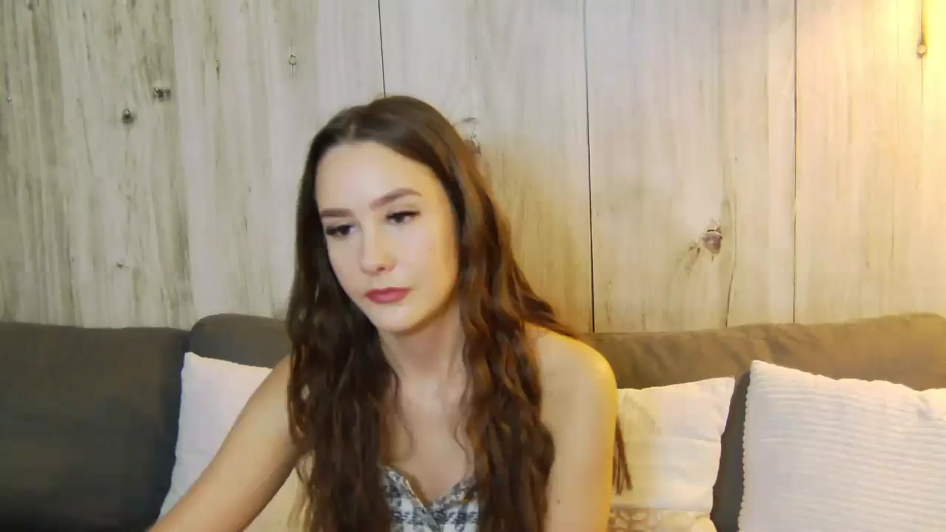 Gallery image thumbnail from Radiance's myfreecams stream on, 04/23/2025, 16:18 image 6 of 20