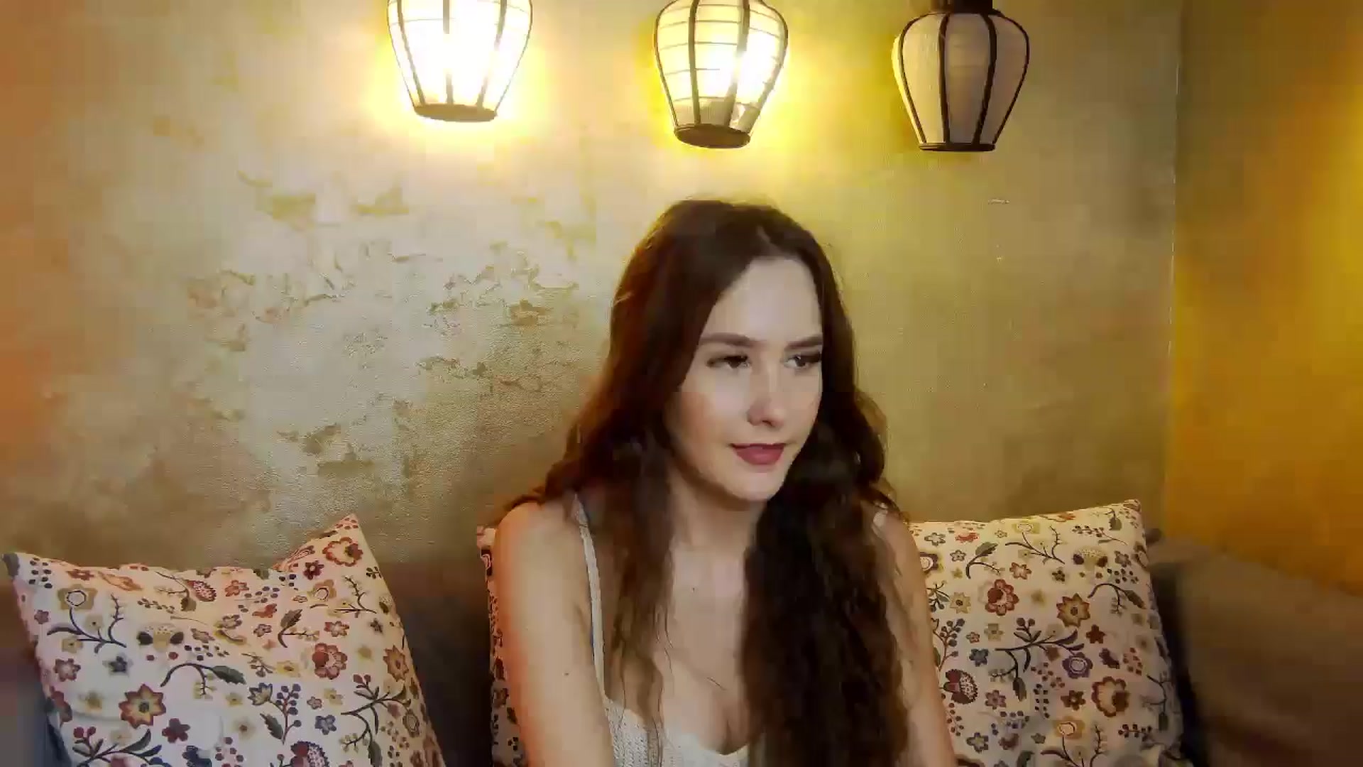 Gallery image thumbnail from Radiance's myfreecams stream on, 04/26/2025, 17:58 image 9 of 20