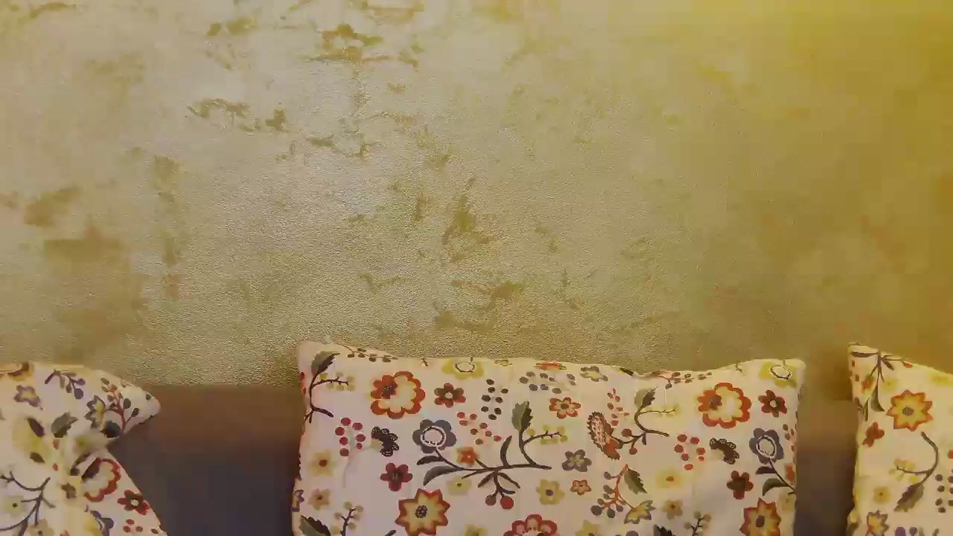 Gallery image thumbnail from Radiance's myfreecams stream on, 05/09/2025, 14:03 image 13 of 20