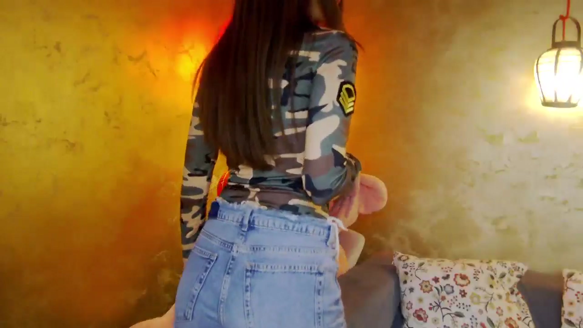 Gallery image thumbnail from Radiance's myfreecams stream on, 05/09/2025, 14:39 image 4 of 20