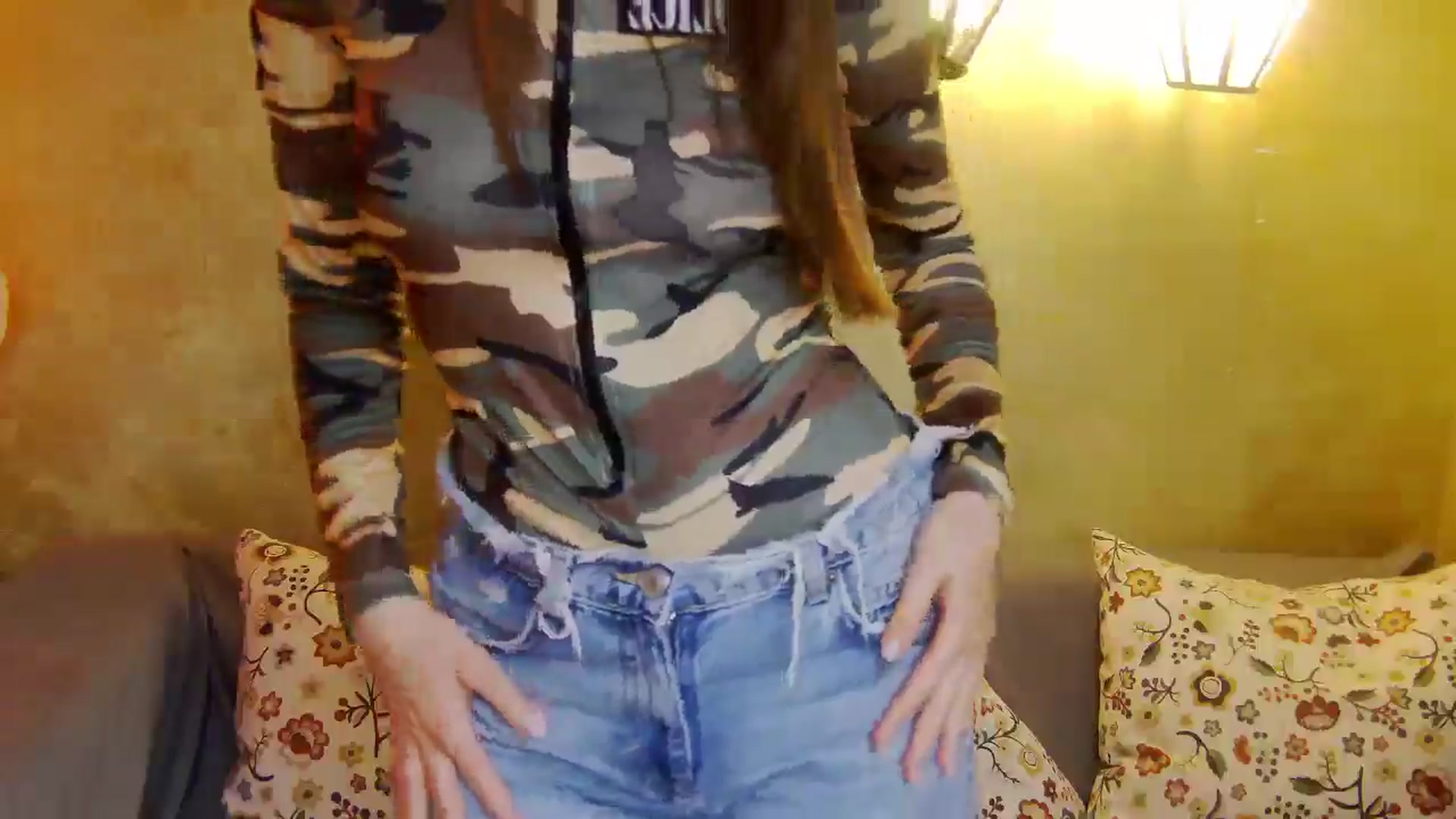 Gallery image thumbnail from Radiance's myfreecams stream on, 05/09/2025, 18:29 image 18 of 20