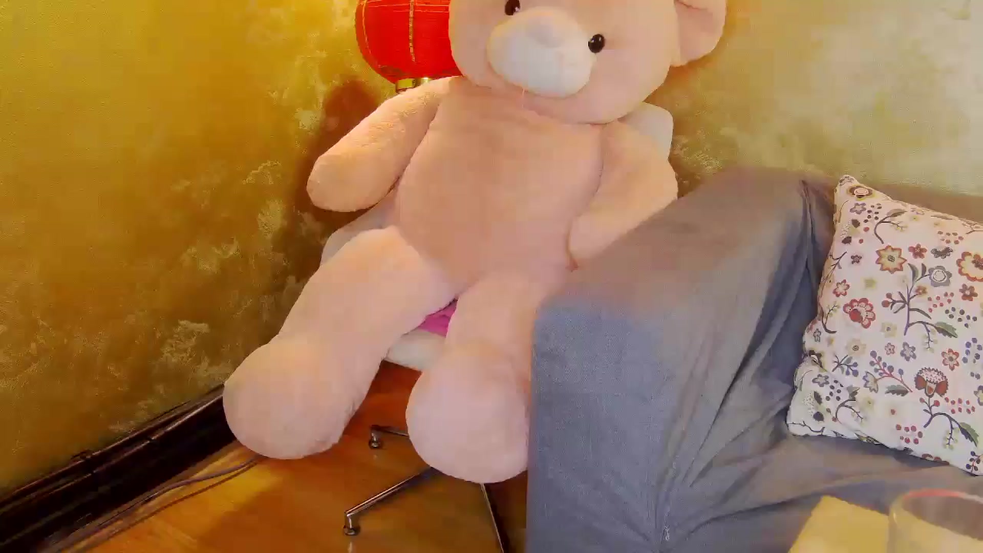 Gallery image thumbnail from Radiance's myfreecams stream on, 05/09/2025, 18:29 image 20 of 20