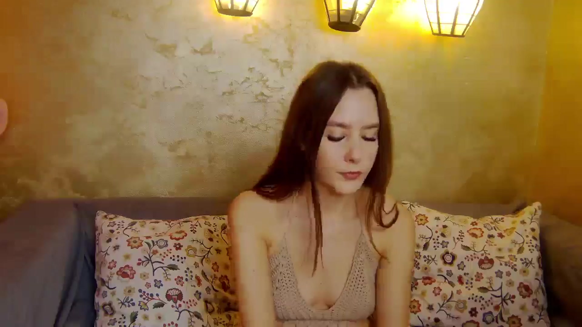 Gallery image thumbnail from Radiance's myfreecams stream on, 05/10/2025, 14:47 image 7 of 20