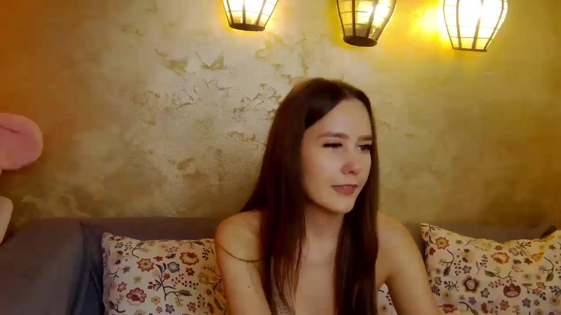 Gallery image thumbnail from Radiance's myfreecams stream on, 05/10/2025, 15:32 image 15 of 20