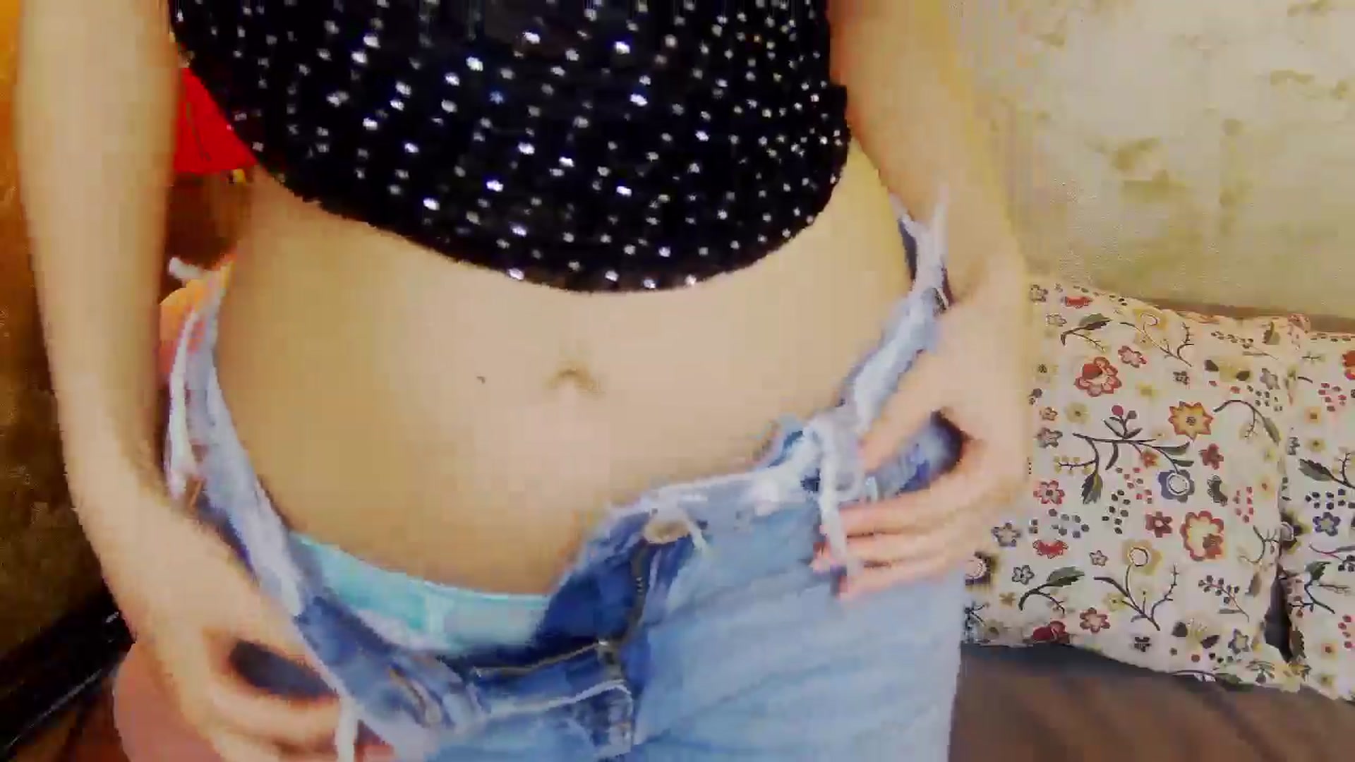 Gallery image thumbnail from Radiance's myfreecams stream on, 05/14/2025, 15:13 image 5 of 20