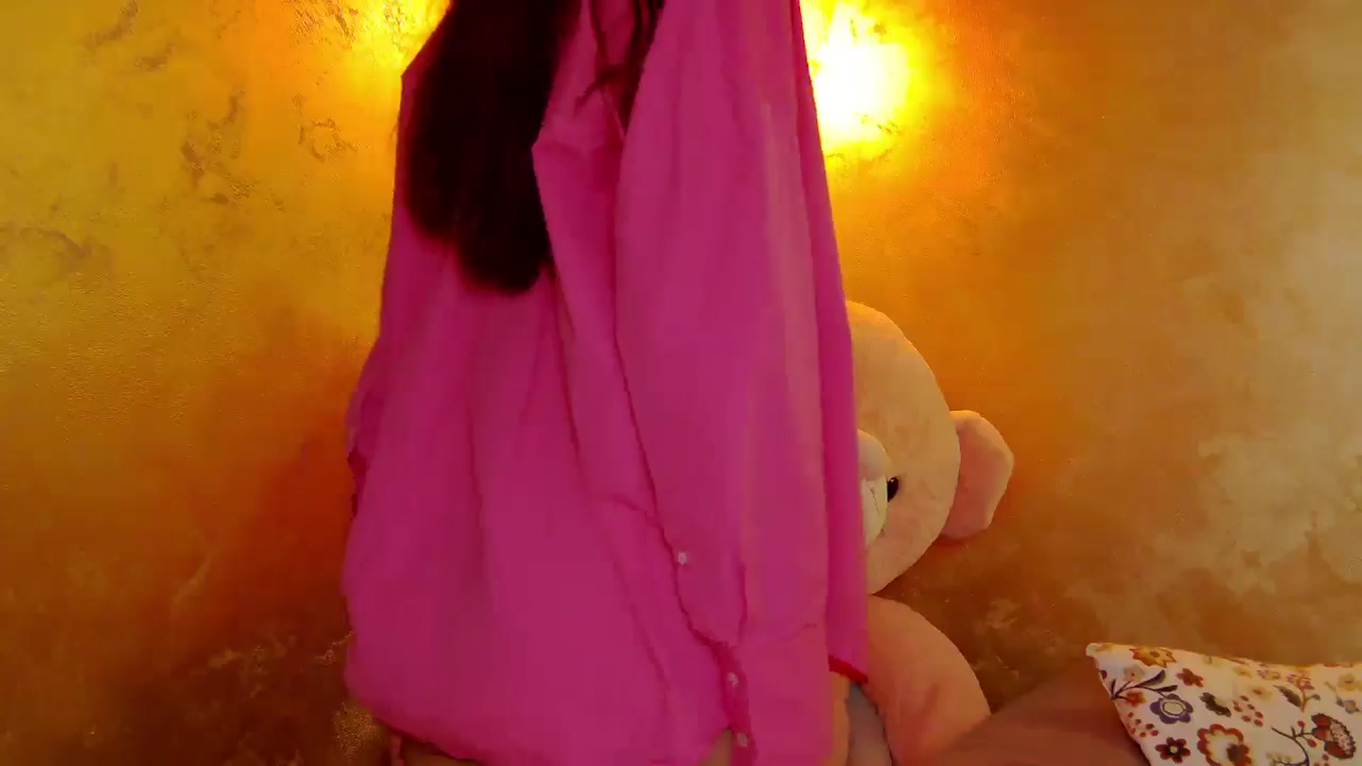 Gallery image thumbnail from Radiance's myfreecams stream on, 06/04/2025, 14:26 image 10 of 20