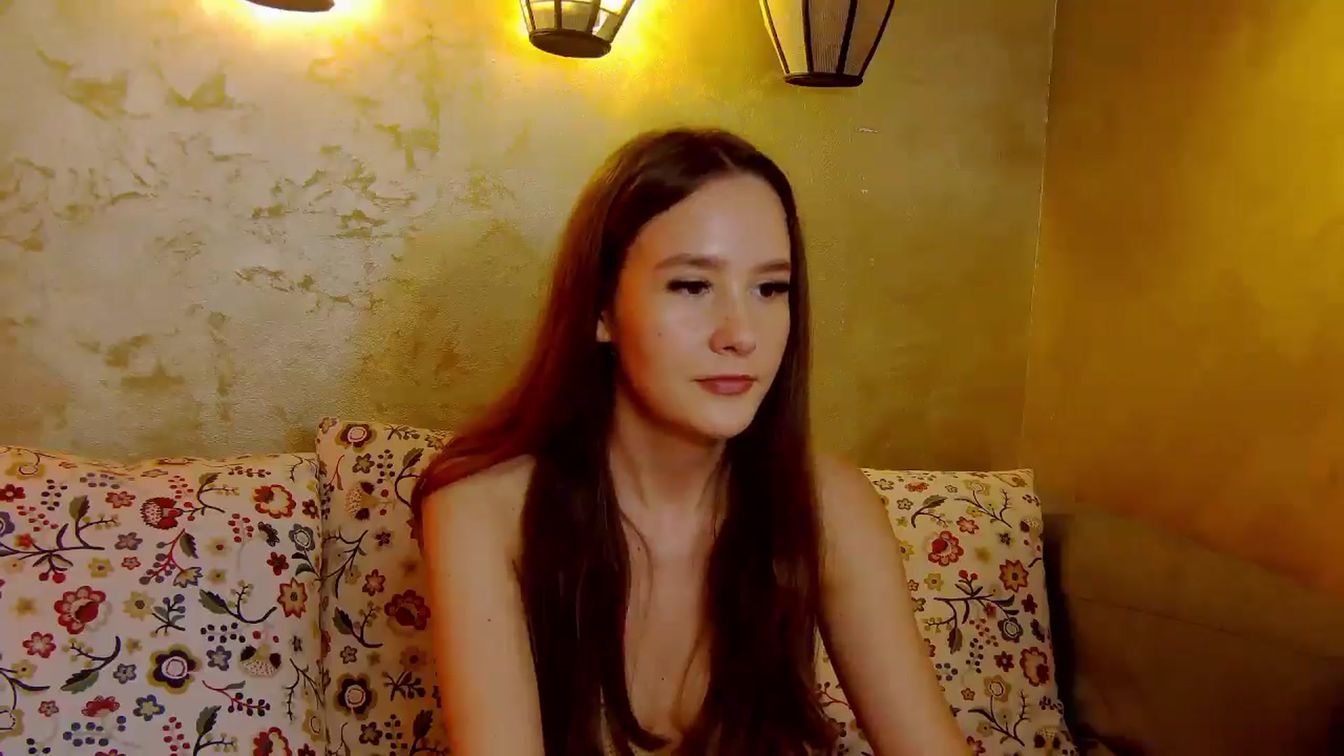Gallery image thumbnail from Radiance's myfreecams stream on, 06/11/2025, 14:58 image 2 of 20