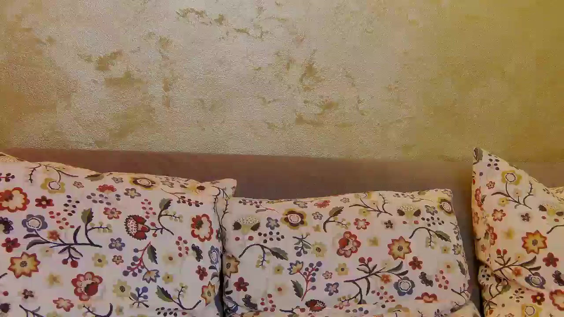 Gallery image thumbnail from Radiance's myfreecams stream on, 06/15/2025, 14:06 image 7 of 20