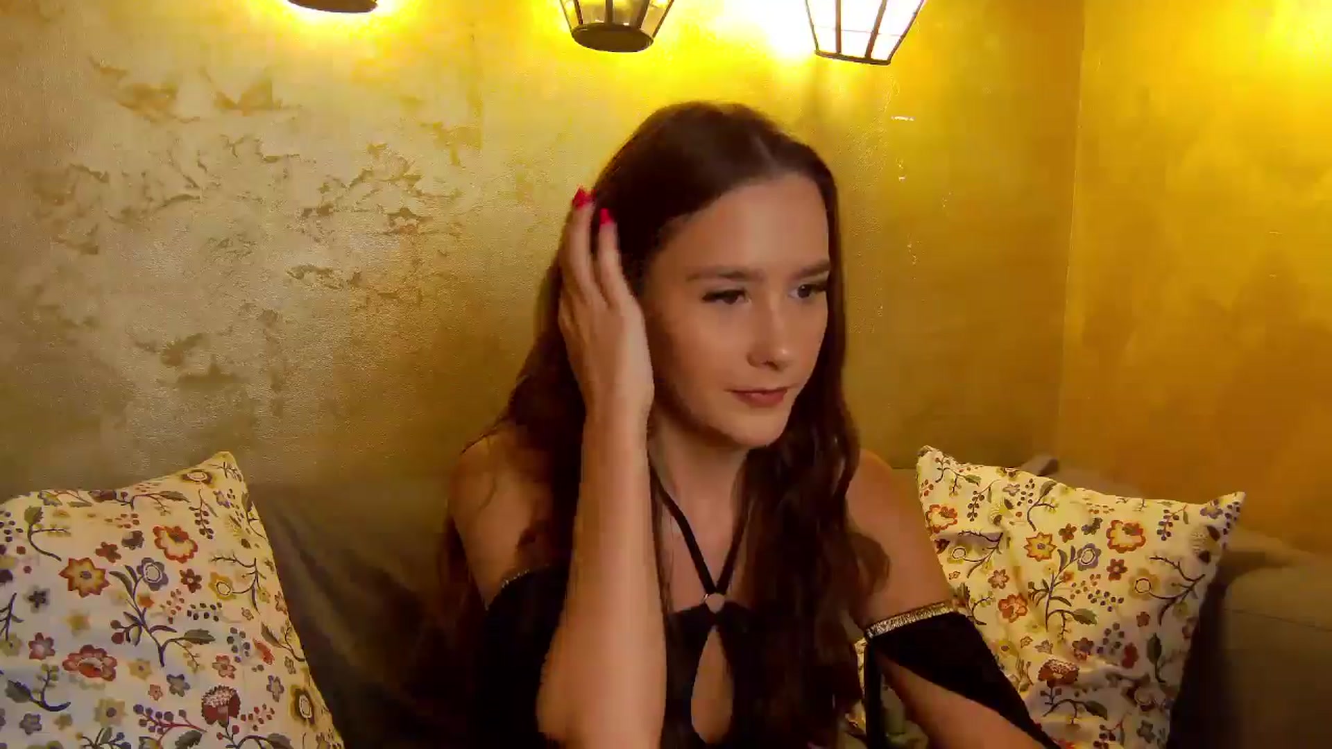 Gallery image thumbnail from Radiance's myfreecams stream on, 06/22/2025, 14:53 image 17 of 20
