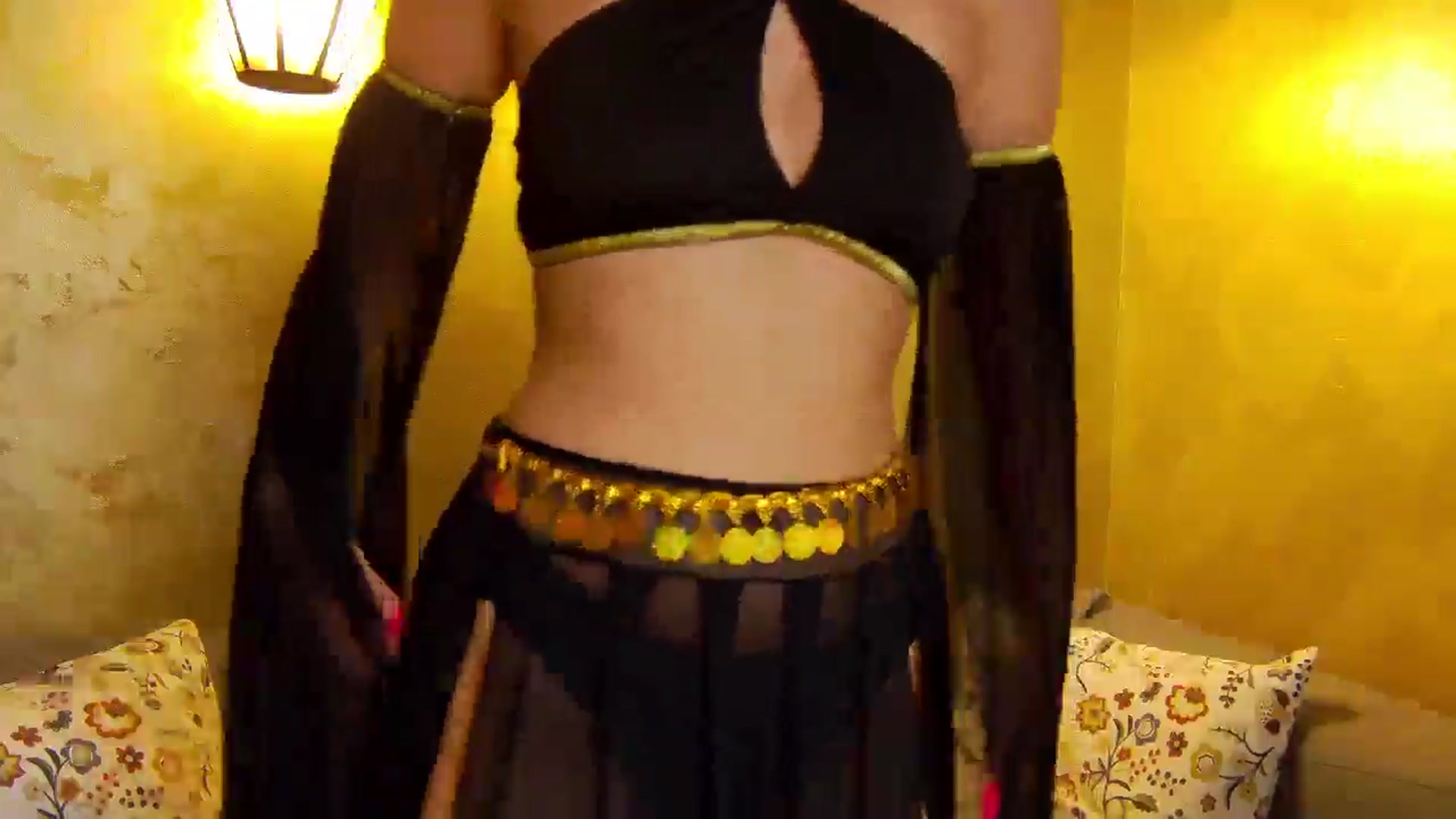 Gallery image thumbnail from Radiance's myfreecams stream on, 06/22/2025, 15:21 image 13 of 20