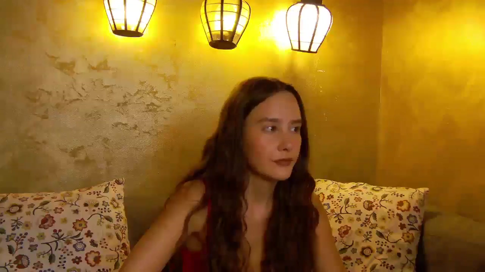 Gallery image thumbnail from Radiance's myfreecams stream on, 06/23/2025, 13:01 image 5 of 20