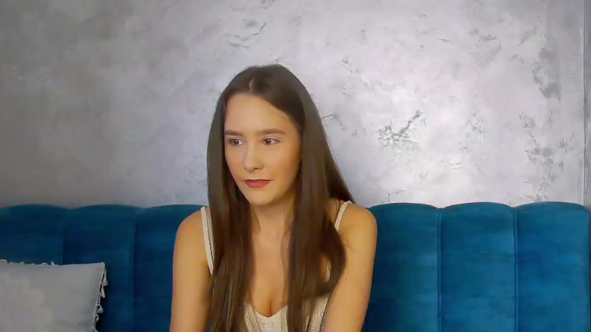 Gallery image thumbnail from Radiance's myfreecams stream on, 06/29/2025, 15:09 image 14 of 20