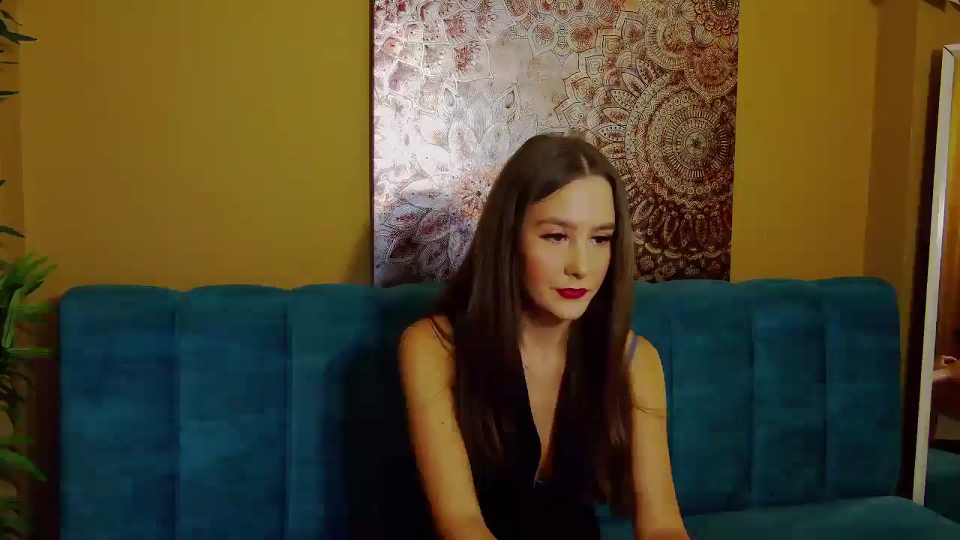 Gallery image thumbnail from Radiance's myfreecams stream on, 06/30/2025, 14:57 image 2 of 20