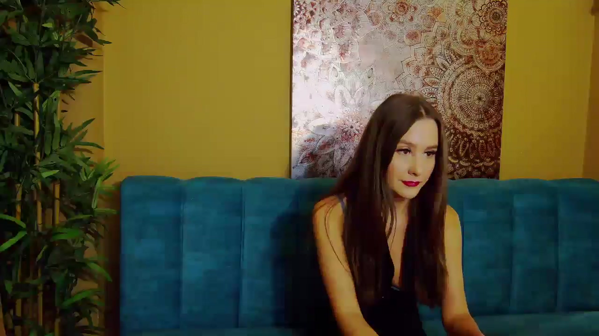 Gallery image thumbnail from Radiance's myfreecams stream on, 06/30/2025, 19:33 image 2 of 20
