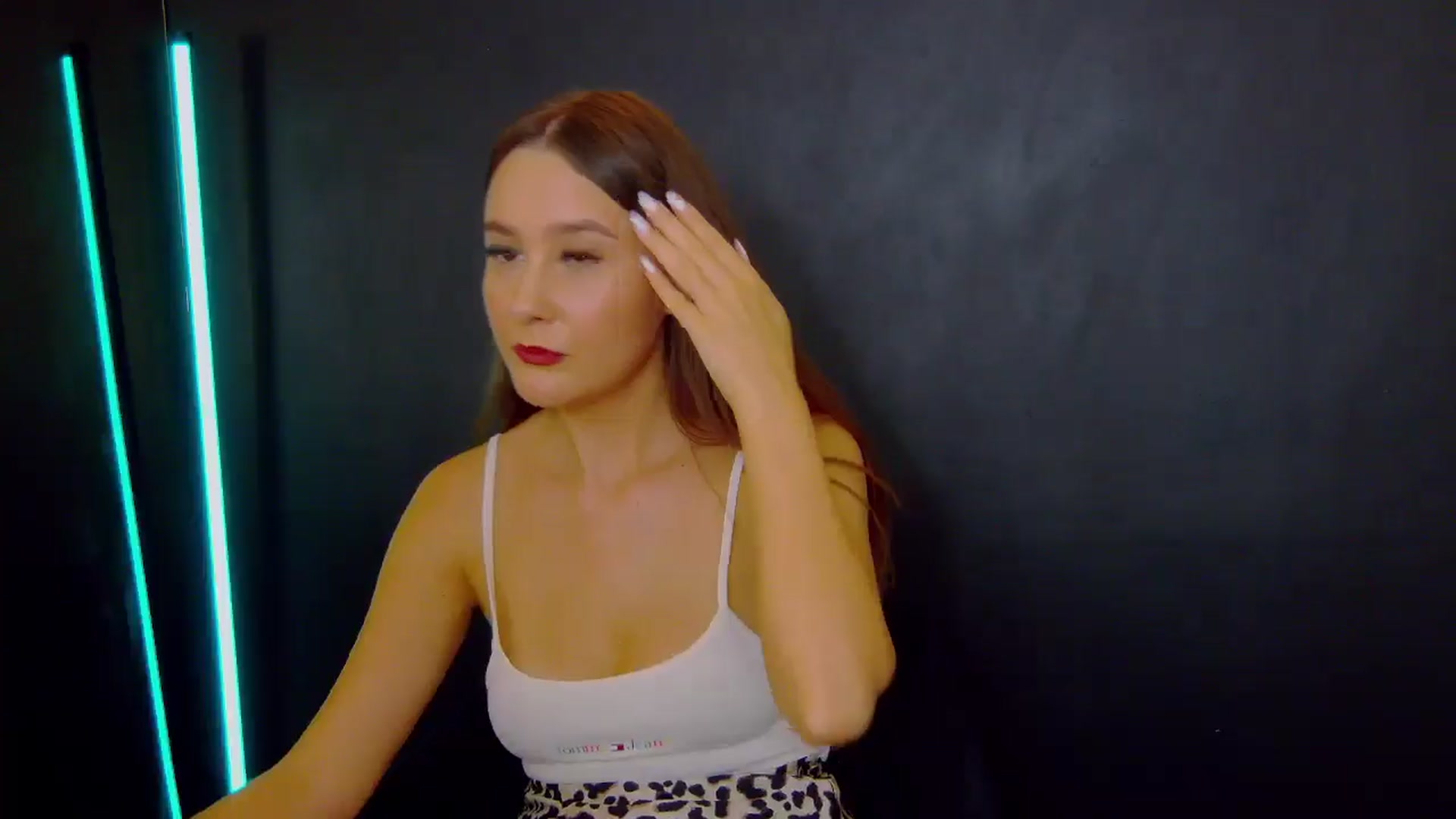 Gallery image thumbnail from Radiance's myfreecams stream on, 07/08/2025, 19:39 image 14 of 20
