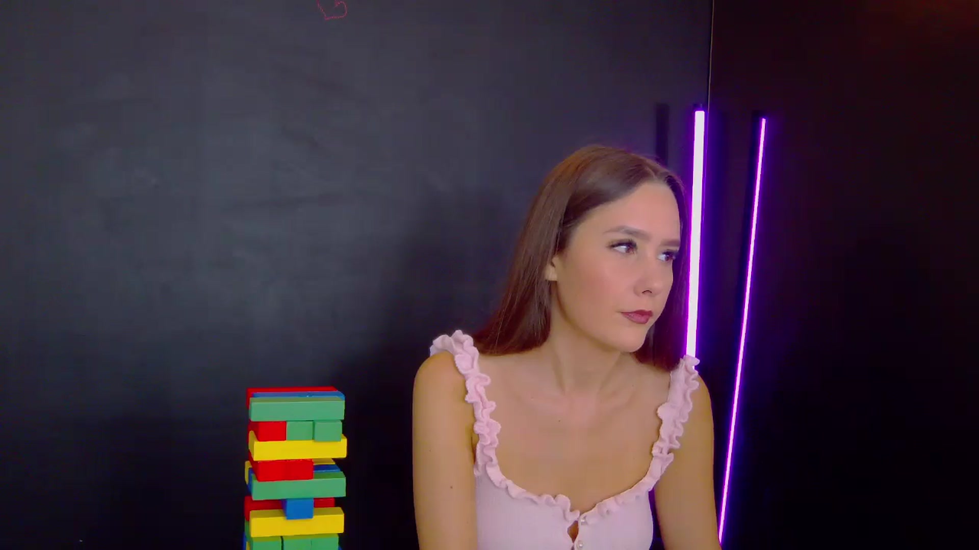 Gallery image thumbnail from Radiance's myfreecams stream on, 07/12/2025, 16:45 image 2 of 20