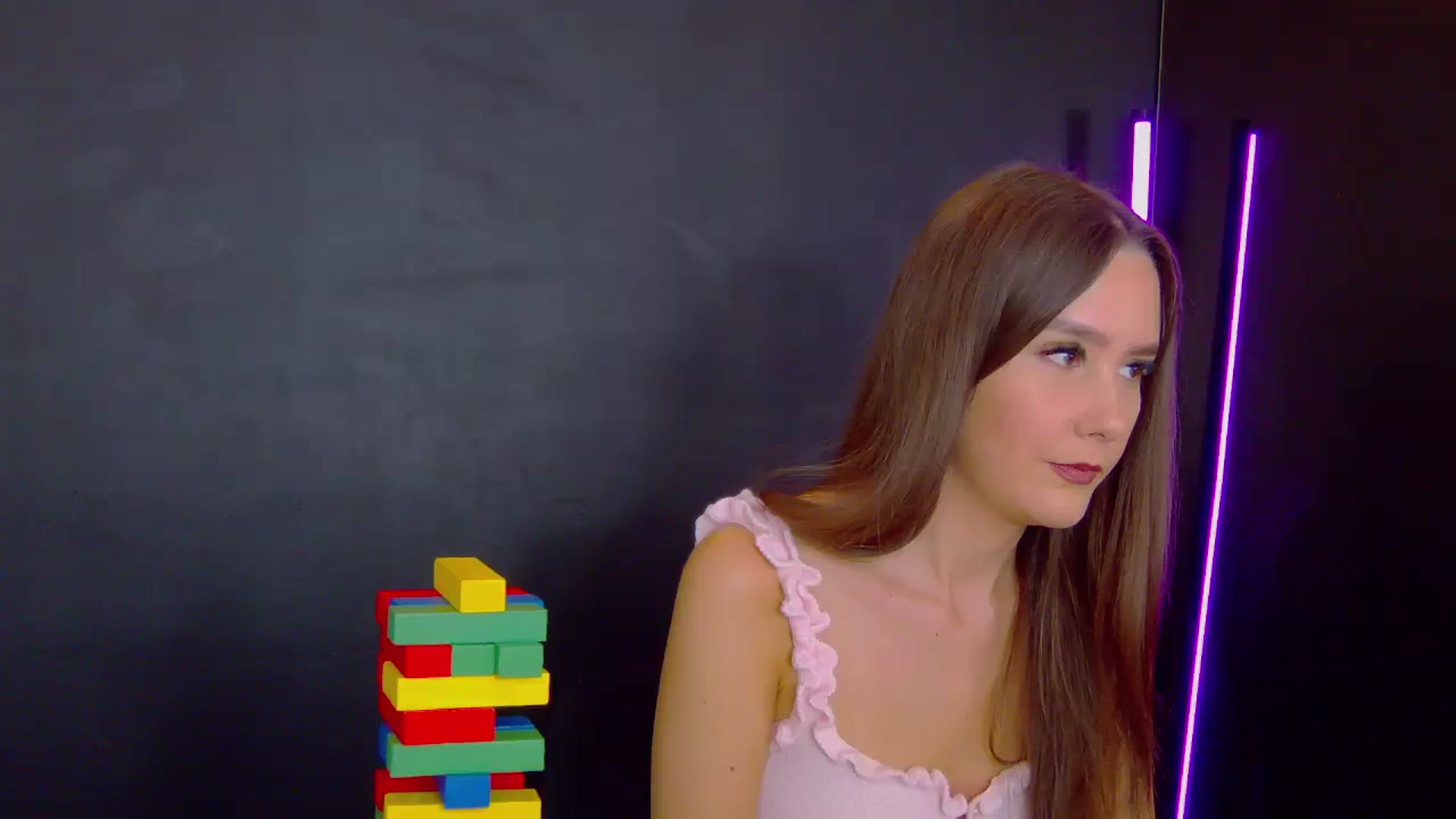 Gallery image thumbnail from Radiance's myfreecams stream on, 07/12/2025, 17:42 image 4 of 20