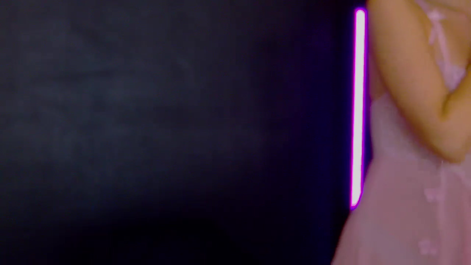 Gallery image thumbnail from Radiance's myfreecams stream on, 07/13/2025, 12:57 image 15 of 20