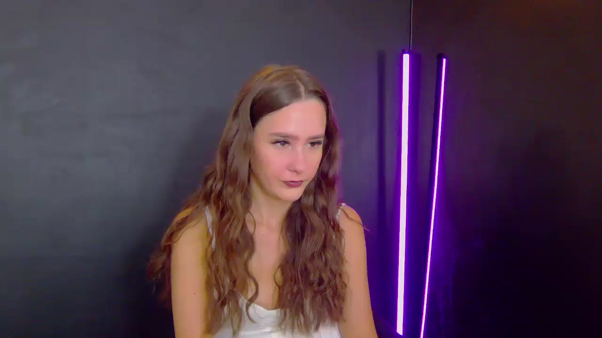 Gallery image thumbnail from Radiance's myfreecams stream on, 07/15/2025, 14:02 image 11 of 20