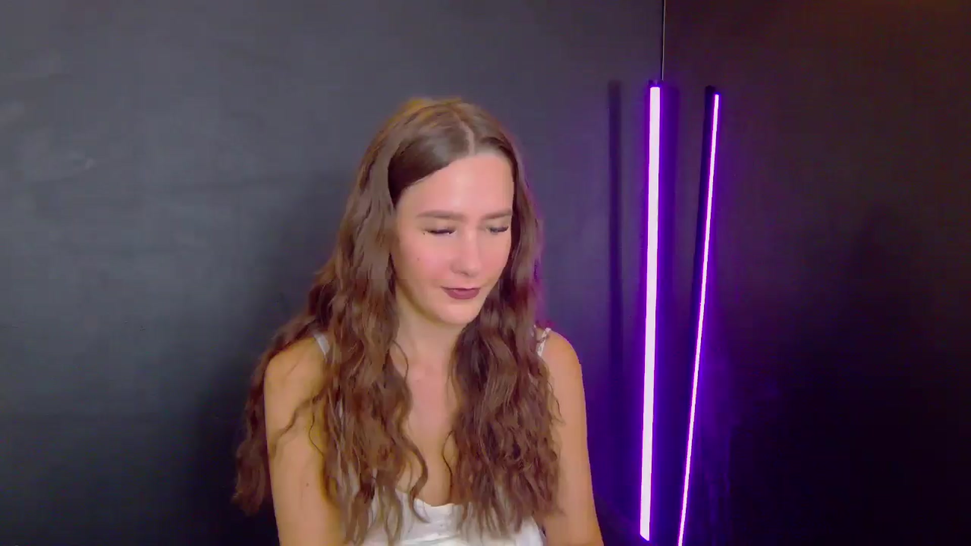 Gallery image thumbnail from Radiance's myfreecams stream on, 07/15/2025, 14:02 image 12 of 20