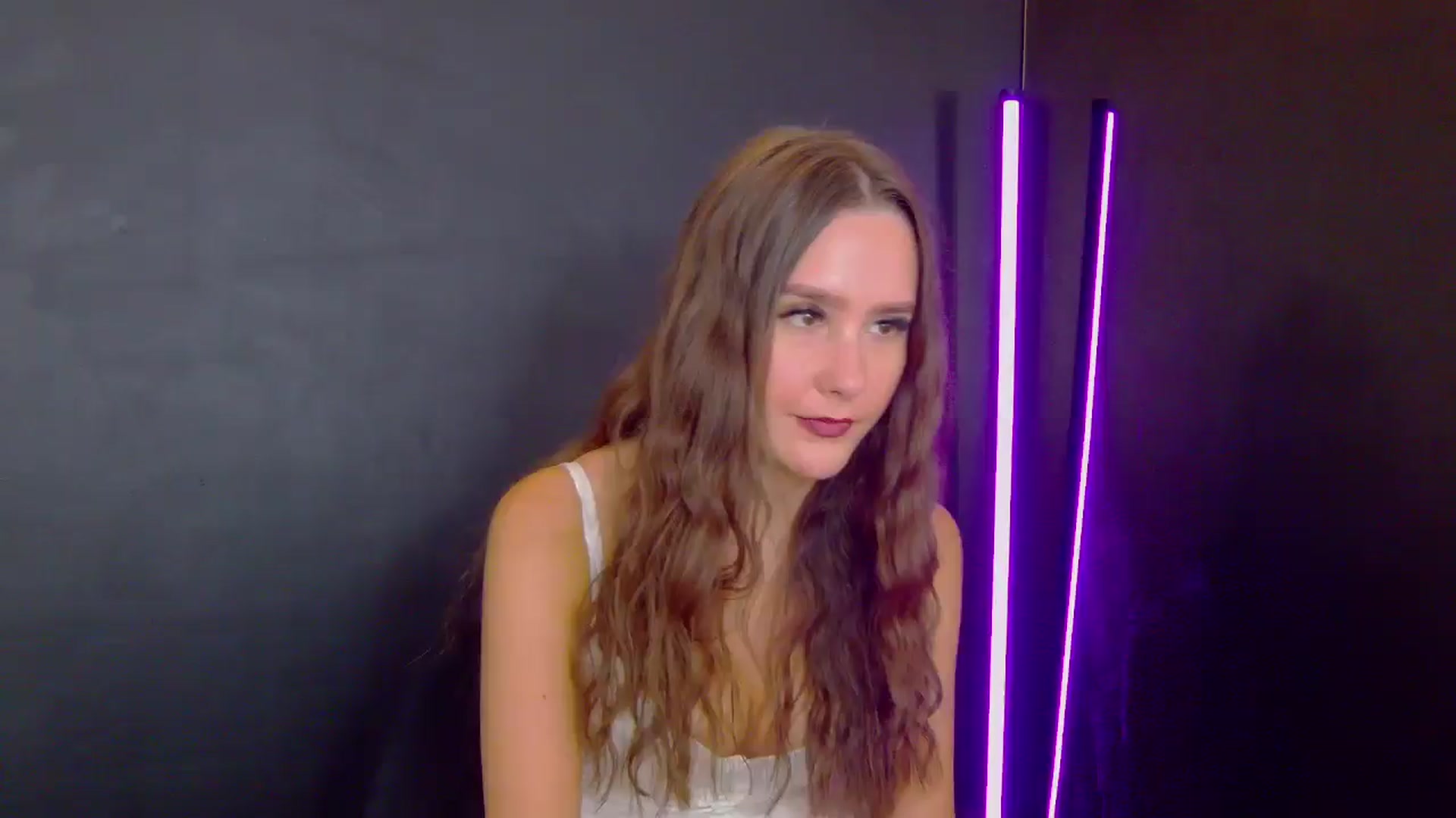 Gallery image thumbnail from Radiance's myfreecams stream on, 07/15/2025, 19:42 image 1 of 20