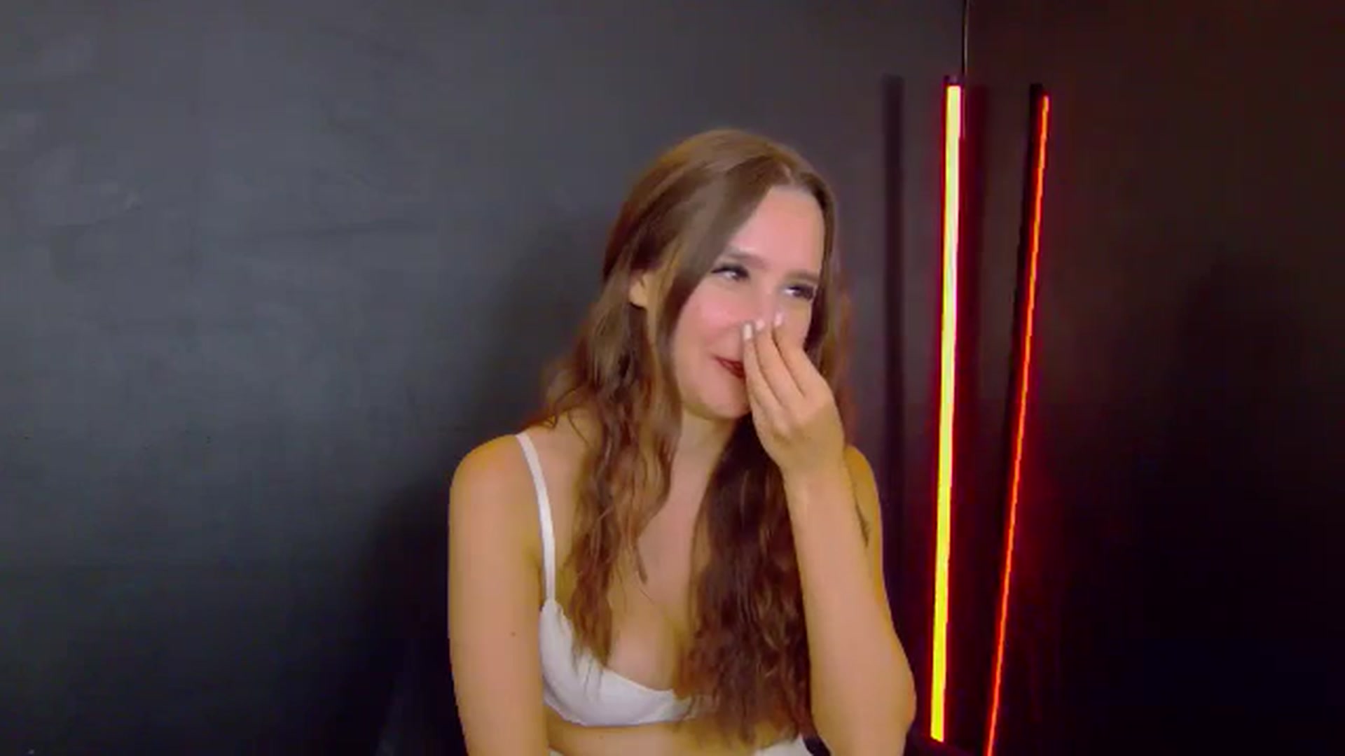 Gallery image thumbnail from Radiance's myfreecams stream on, 07/15/2025, 19:42 image 13 of 20