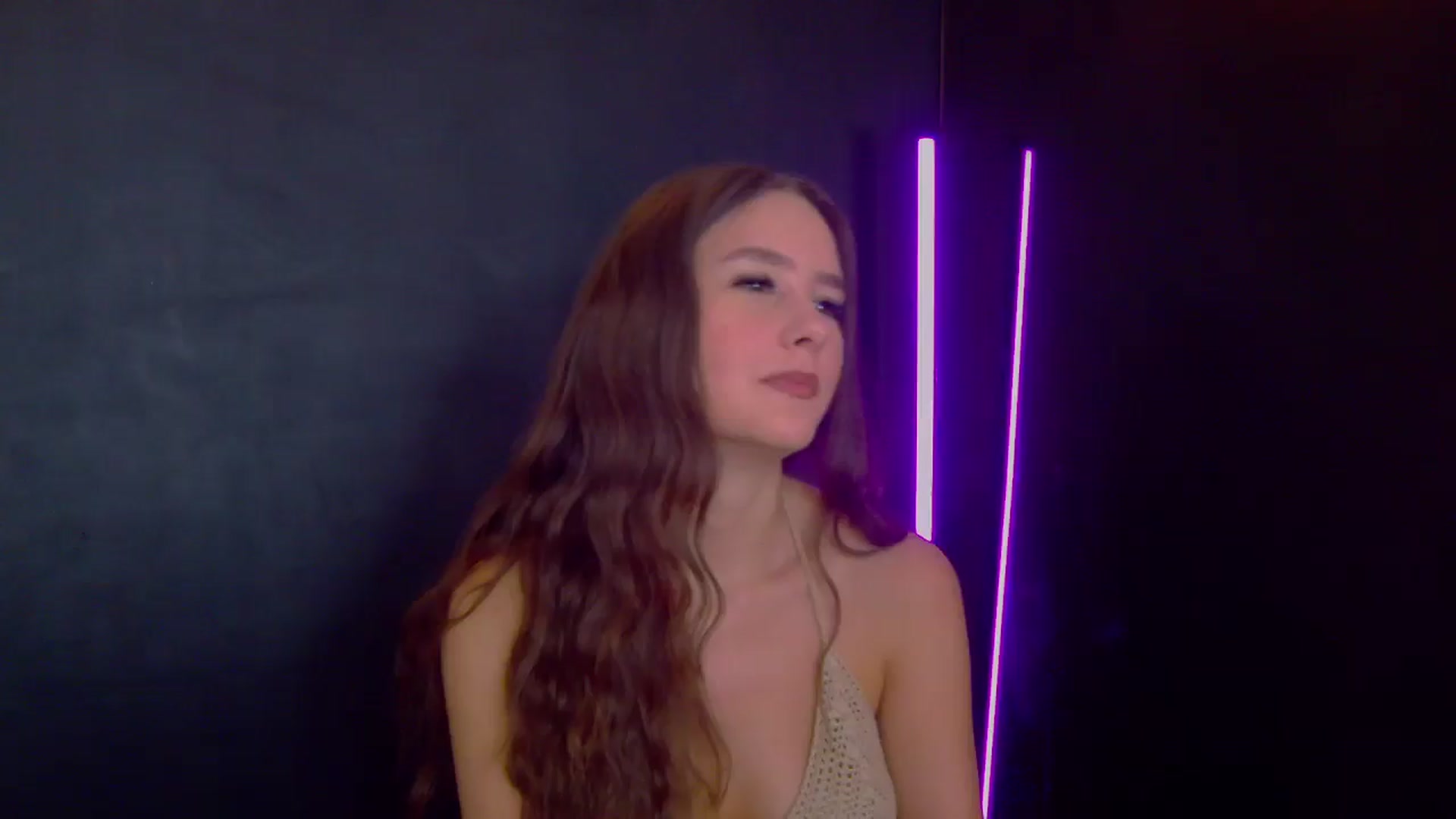 Gallery image thumbnail from Radiance's myfreecams stream on, 07/20/2025, 13:47 image 6 of 20