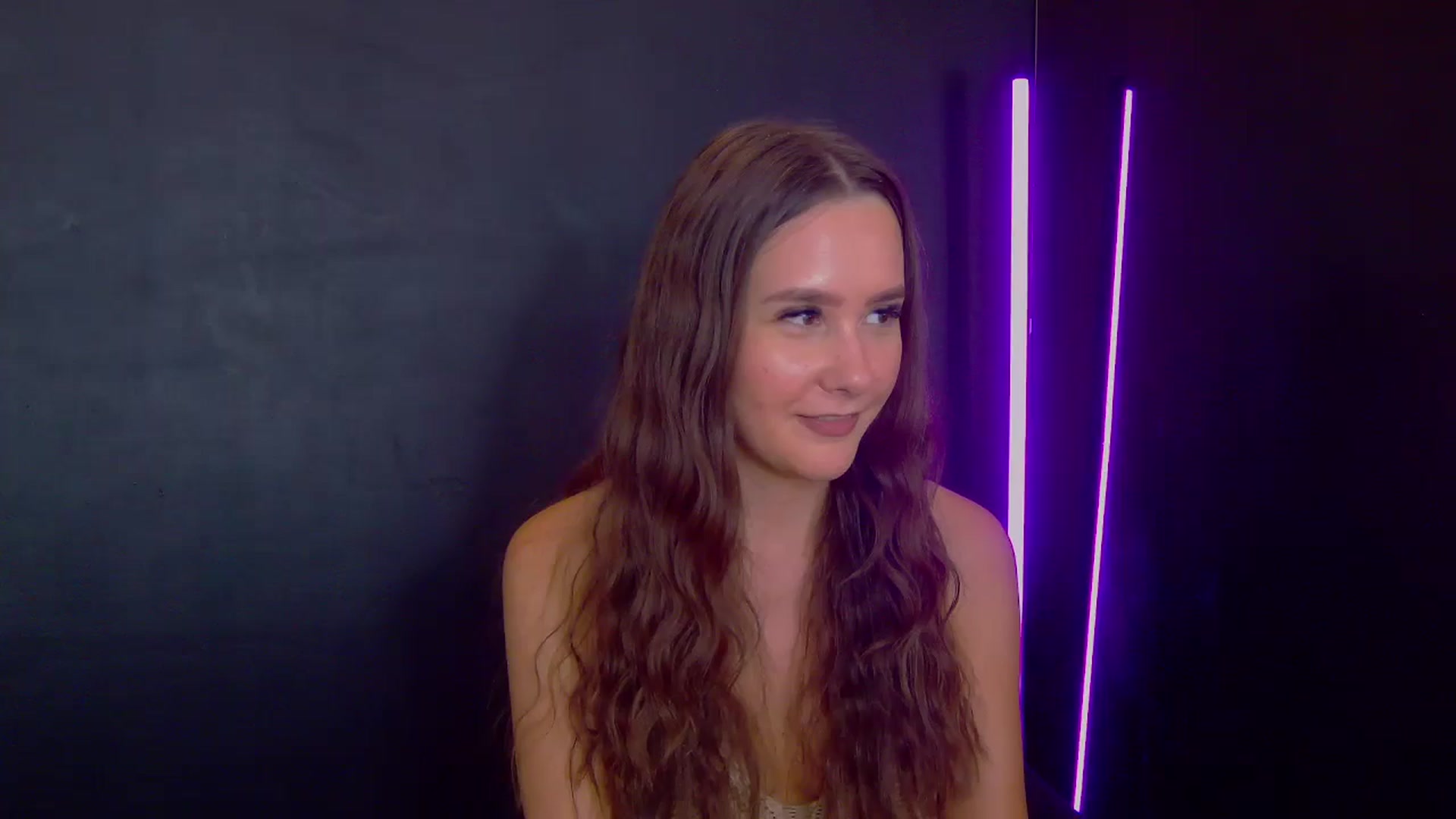 Gallery image thumbnail from Radiance's myfreecams stream on, 07/20/2025, 20:07 image 8 of 20
