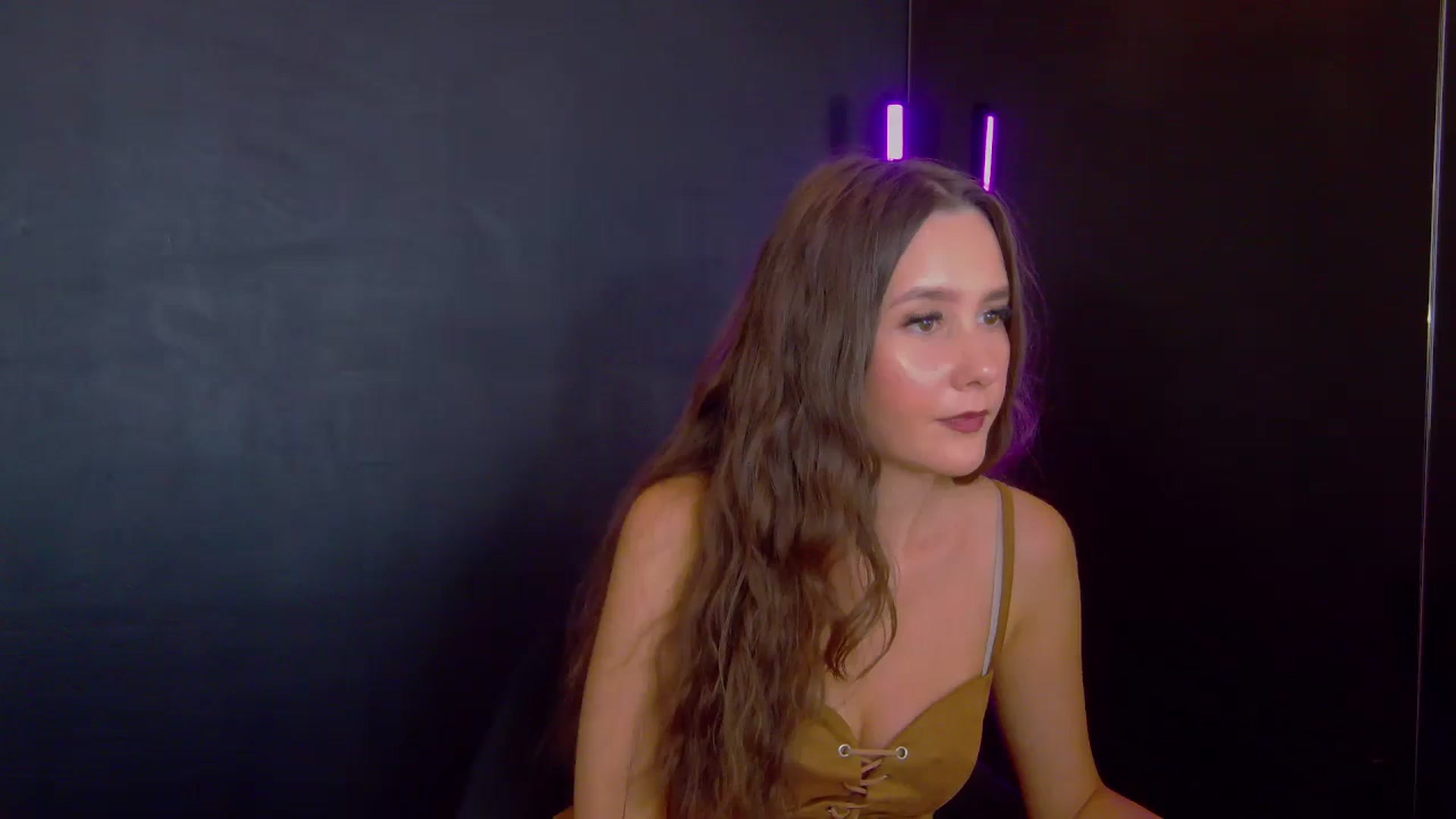 Gallery image thumbnail from Radiance's myfreecams stream on, 07/21/2025, 19:13 image 12 of 20