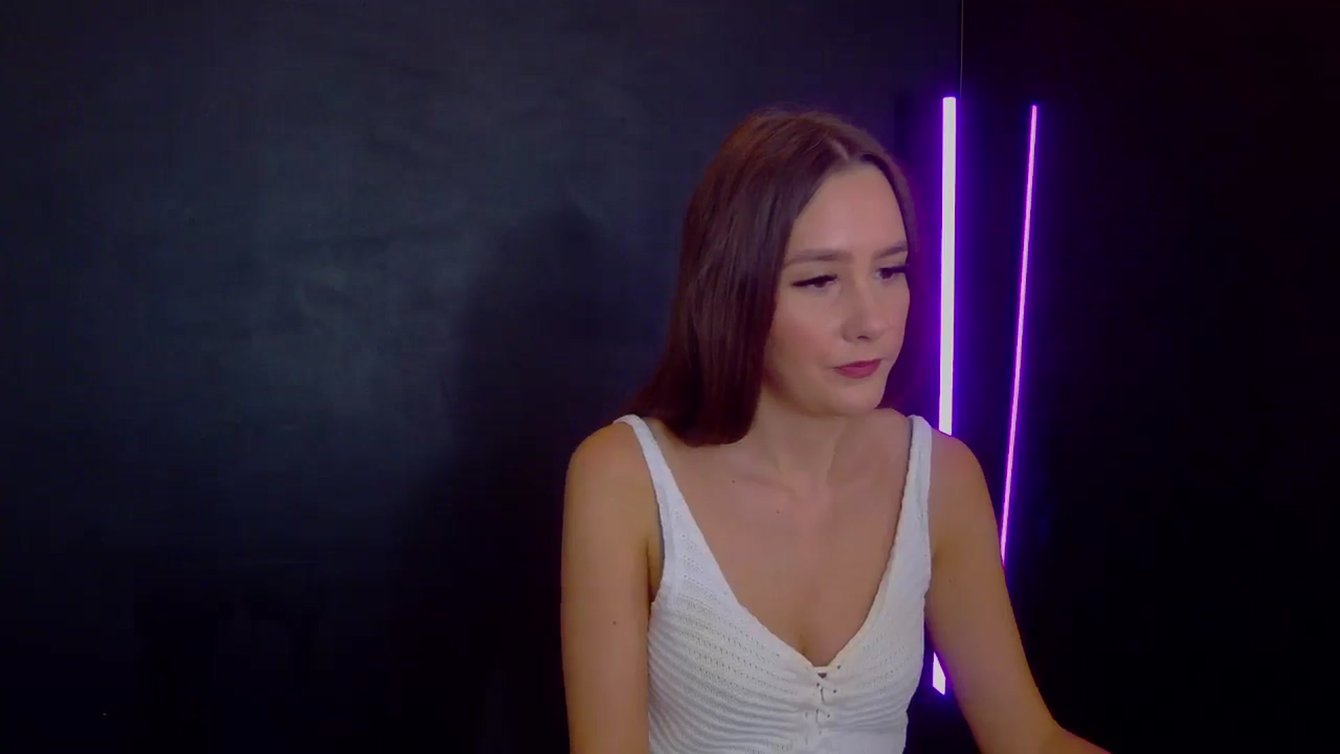 Gallery image thumbnail from Radiance's myfreecams stream on, 07/27/2025, 14:53 image 11 of 20