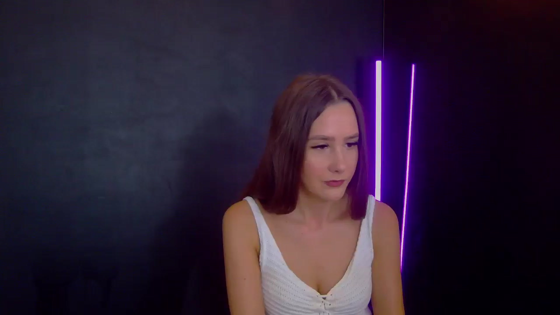 Gallery image thumbnail from Radiance's myfreecams stream on, 07/27/2025, 14:53 image 12 of 20