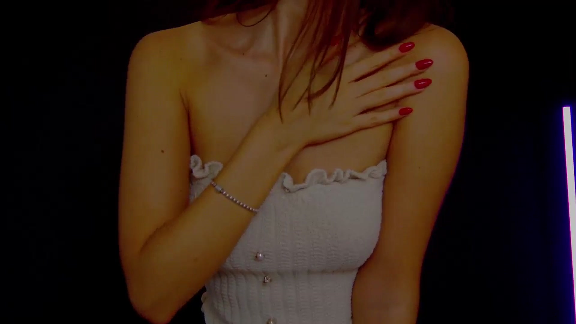 Gallery image thumbnail from Radiance's myfreecams stream on, 07/29/2025, 16:30 image 14 of 20