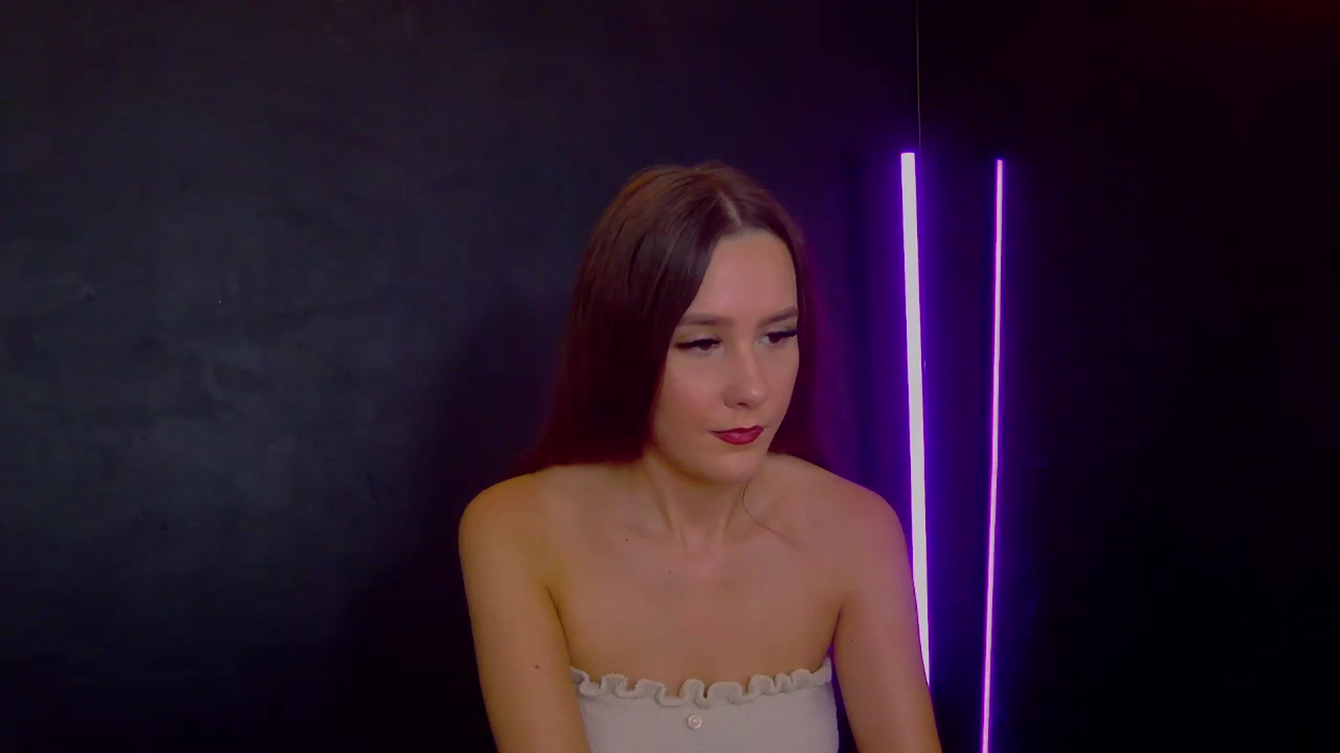 Gallery image thumbnail from Radiance's myfreecams stream on, 07/29/2025, 16:30 image 12 of 20
