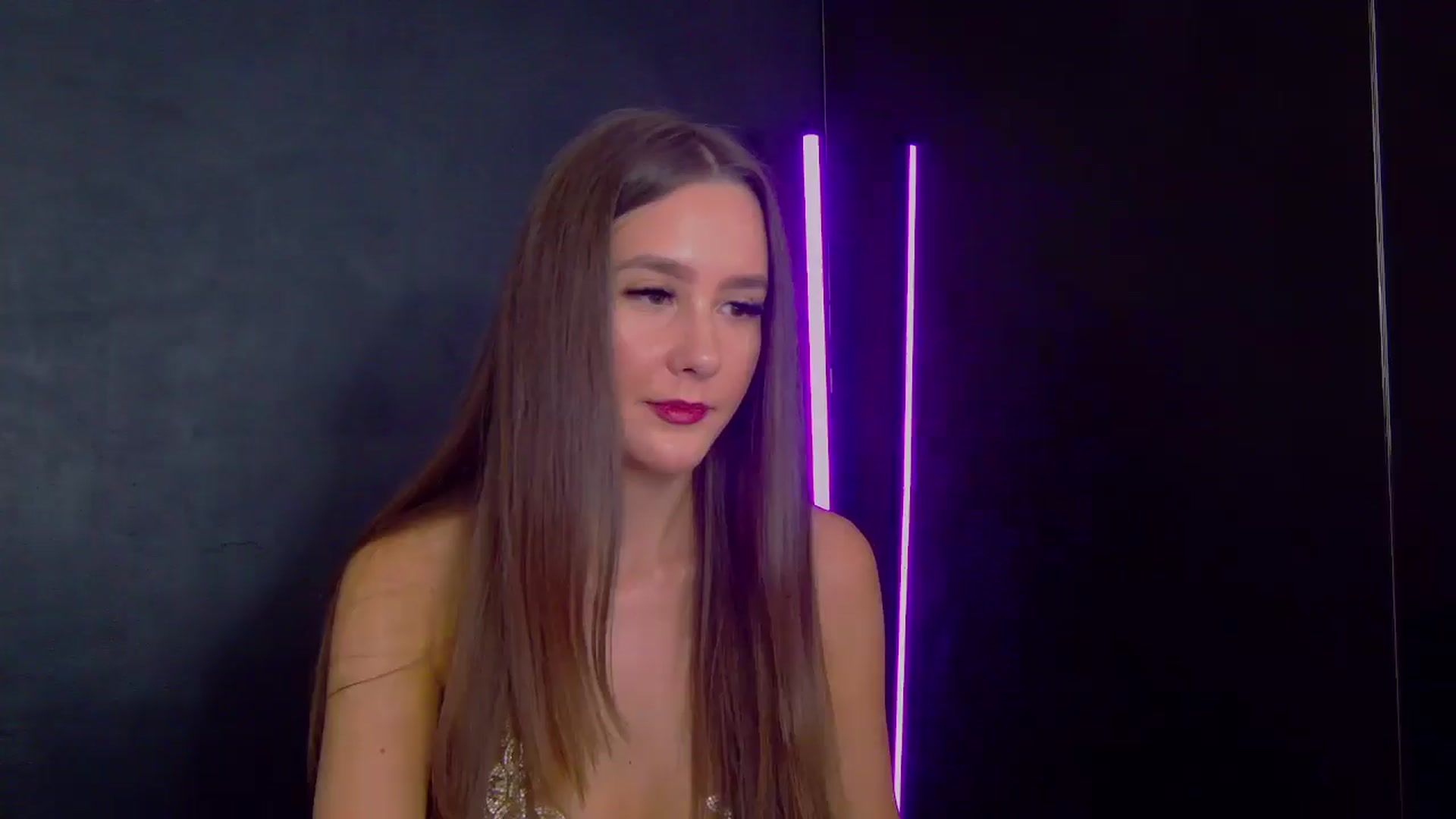 Gallery image thumbnail from Radiance's myfreecams stream on, 07/30/2025, 18:59 image 11 of 20