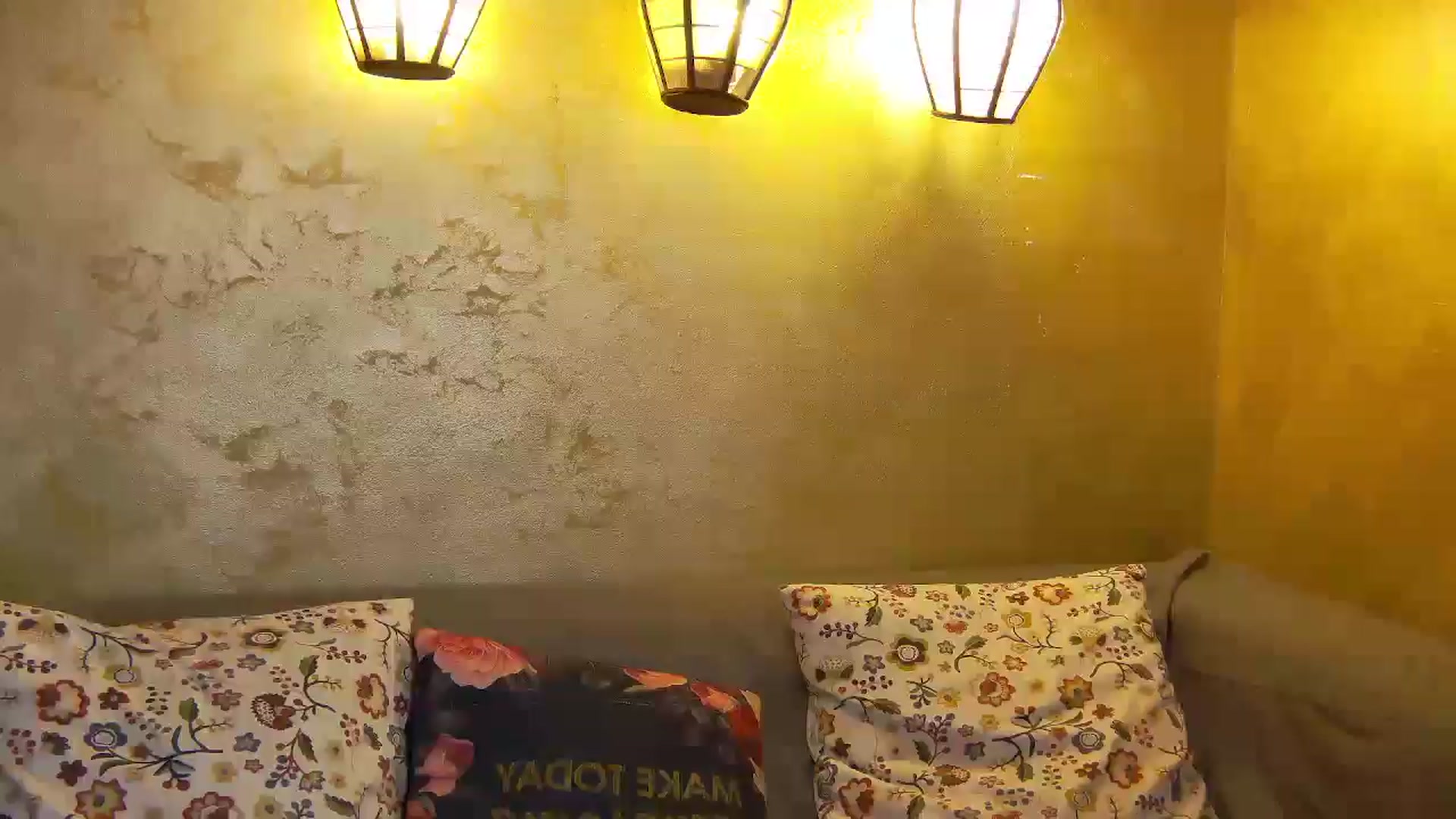 Gallery image thumbnail from Radiance's myfreecams stream on, 08/09/2025, 13:03 image 7 of 20