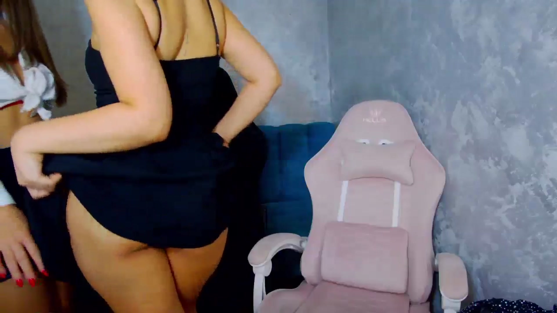 Gallery image thumbnail from Radiance's myfreecams stream on, 08/14/2025, 18:38 image 17 of 20