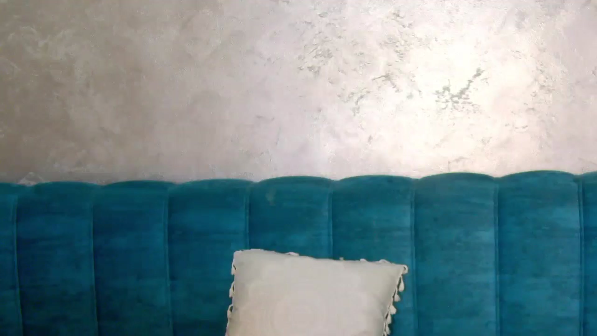 Gallery image thumbnail from Radiance's myfreecams stream on, 08/16/2025, 14:25 image 14 of 20