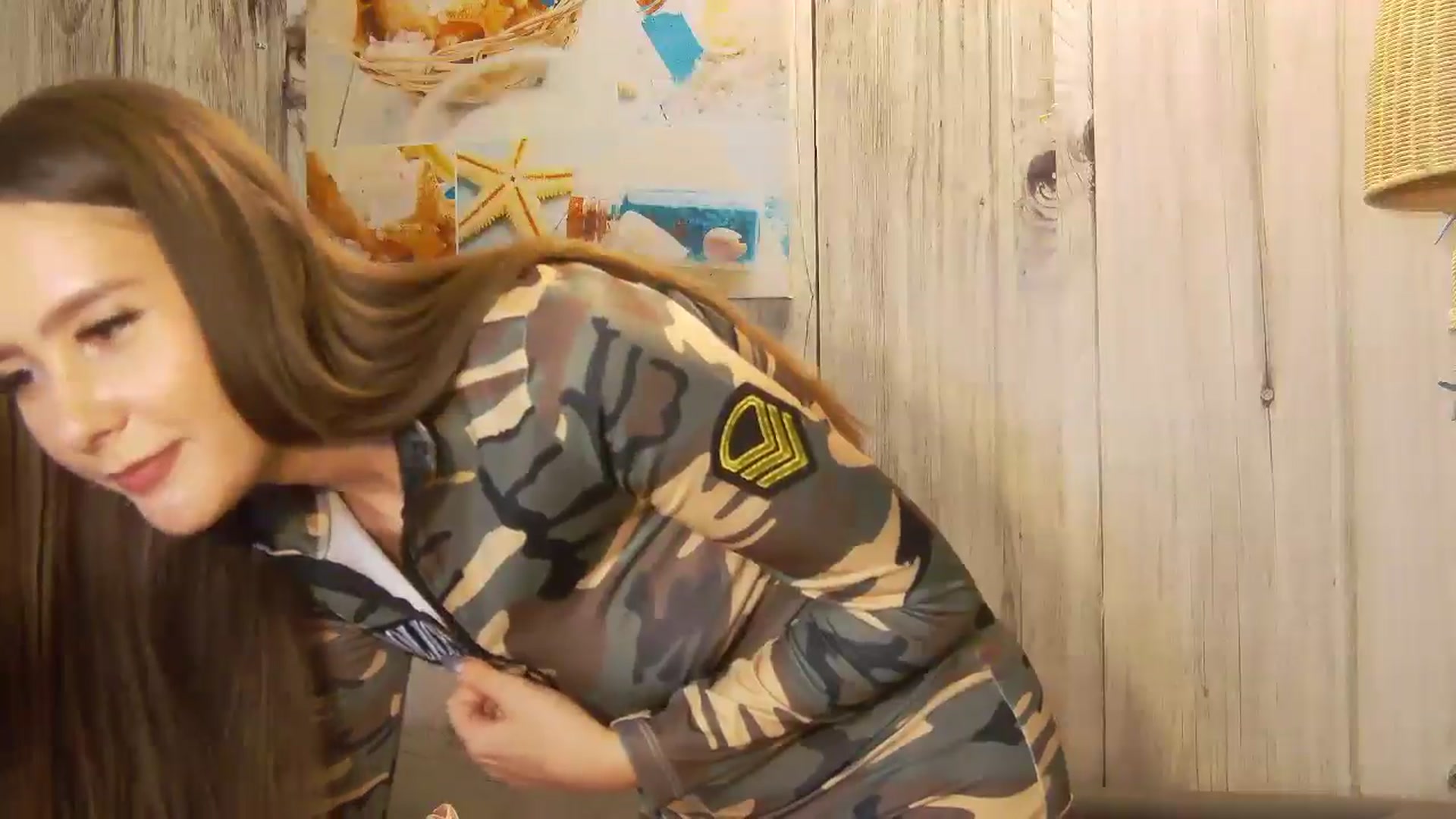 Gallery image thumbnail from Radiance's myfreecams stream on, 08/29/2025, 19:21 image 2 of 20