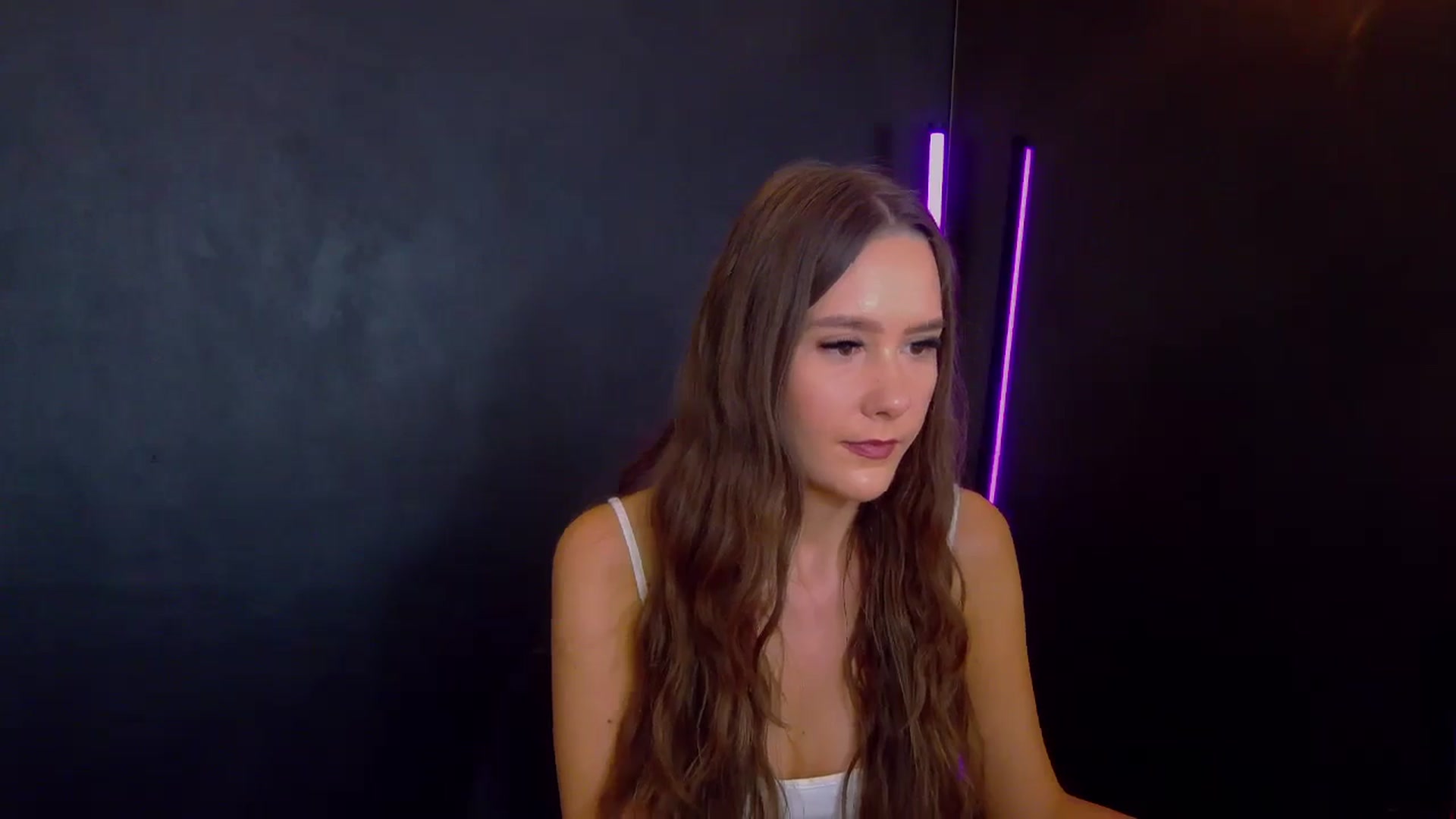 Gallery image thumbnail from Radiance's myfreecams stream on, 09/03/2025, 19:14 image 10 of 20