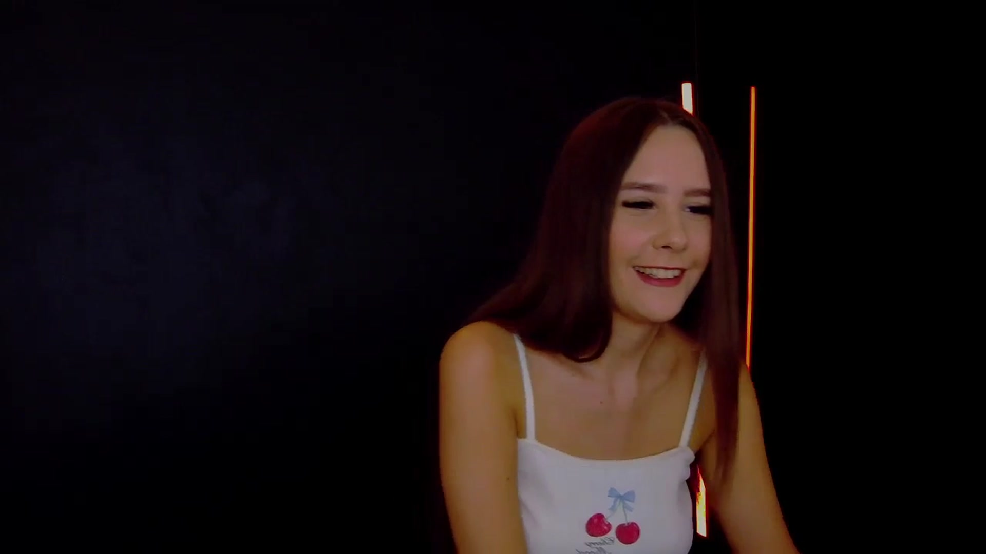 Gallery image thumbnail from Radiance's myfreecams stream on, 09/11/2025, 15:10 image 20 of 20