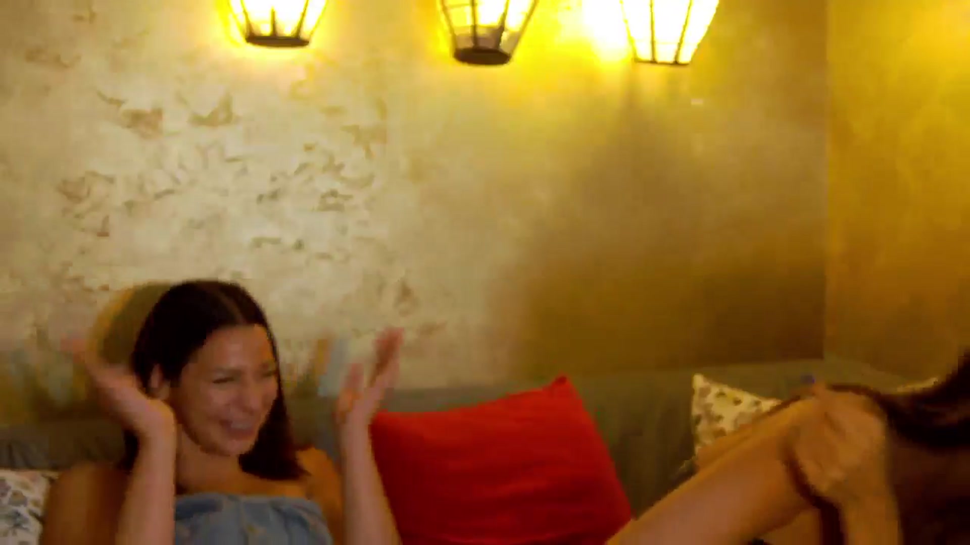 Gallery image thumbnail from Radiance's myfreecams stream on, 09/15/2025, 19:52 image 19 of 20